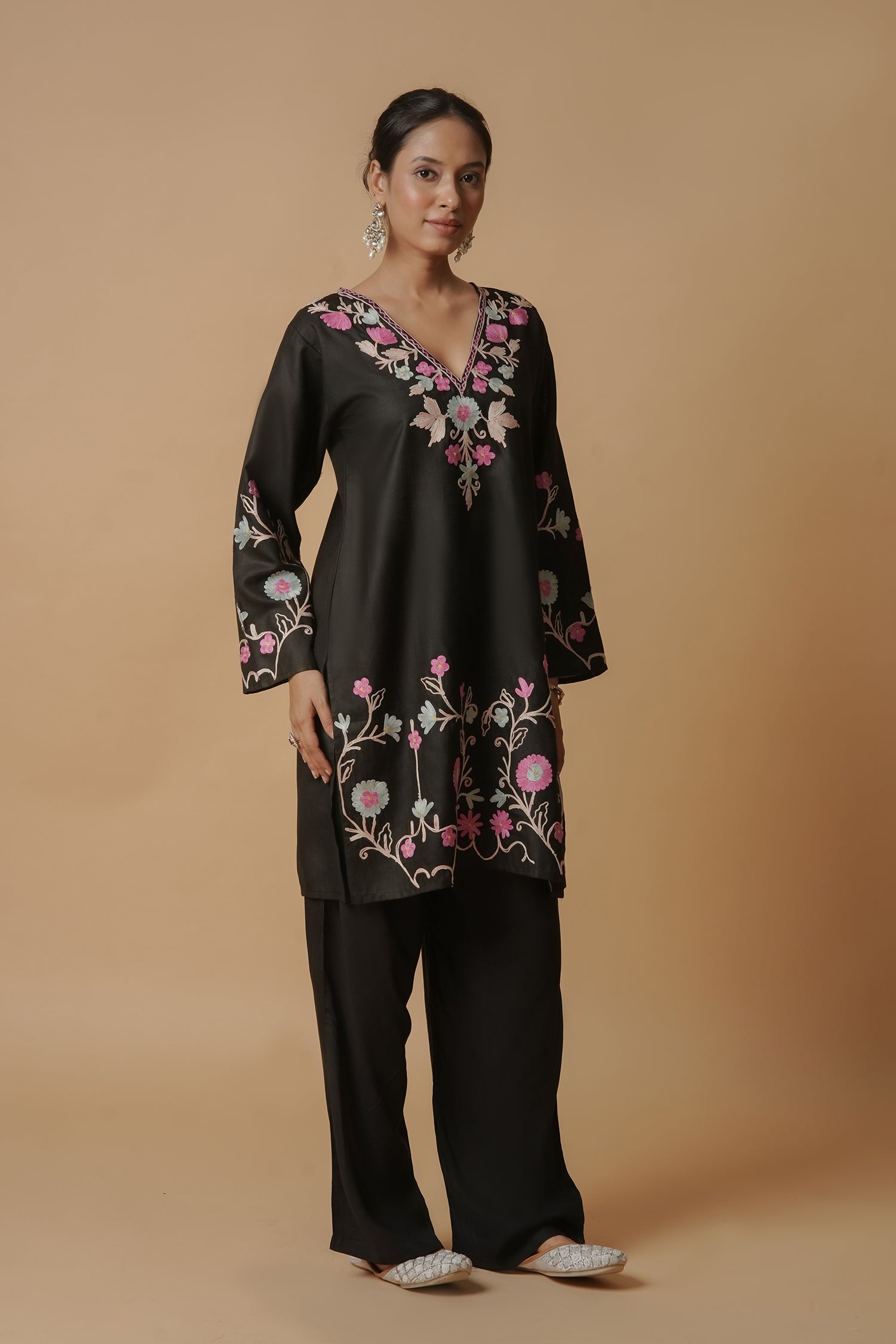 Kashmiri Aari Work Kurta – Black with Multicolor Embroidery