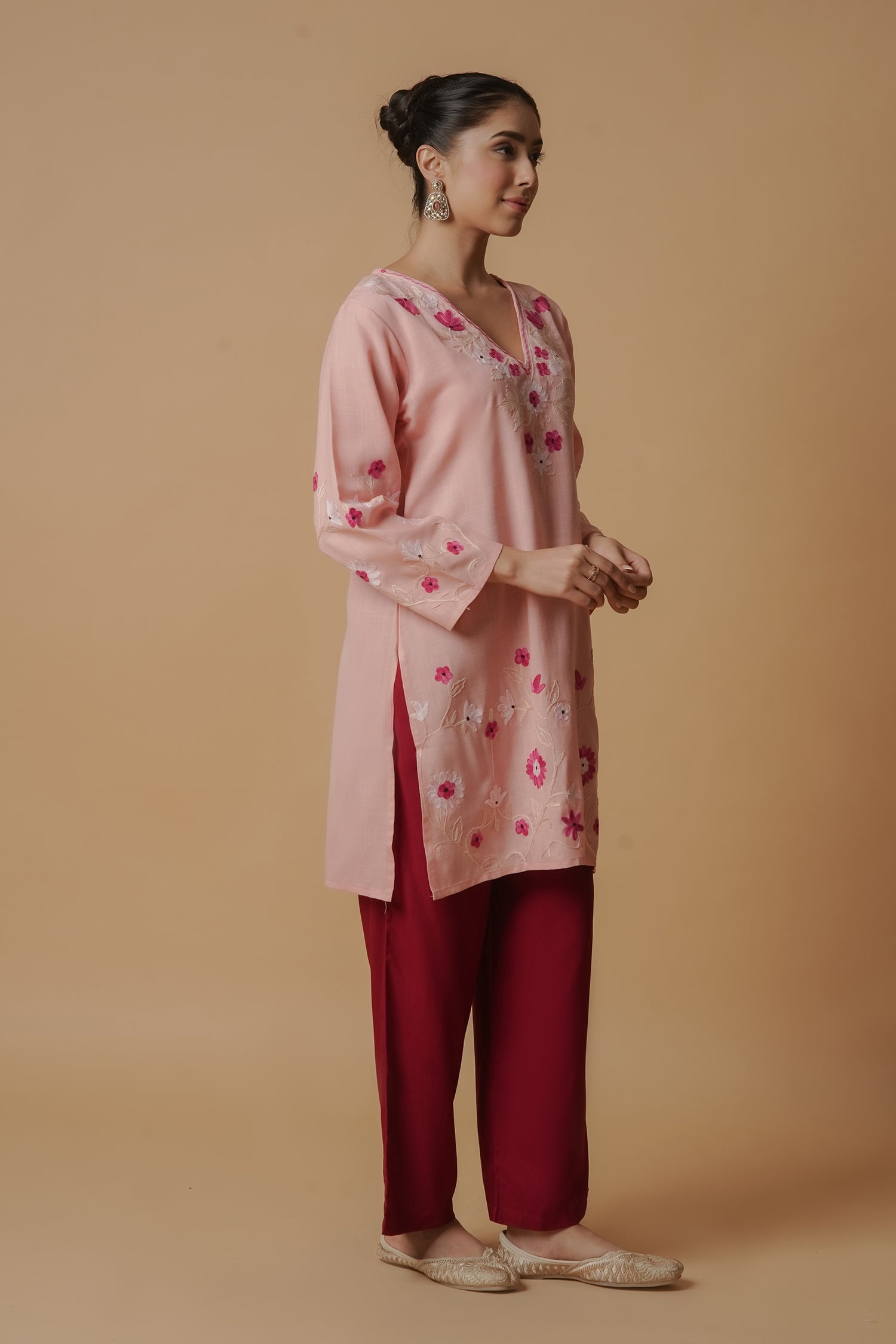 Kritika in Kashmiri Aari Work Cotton Short Kurta – Pink