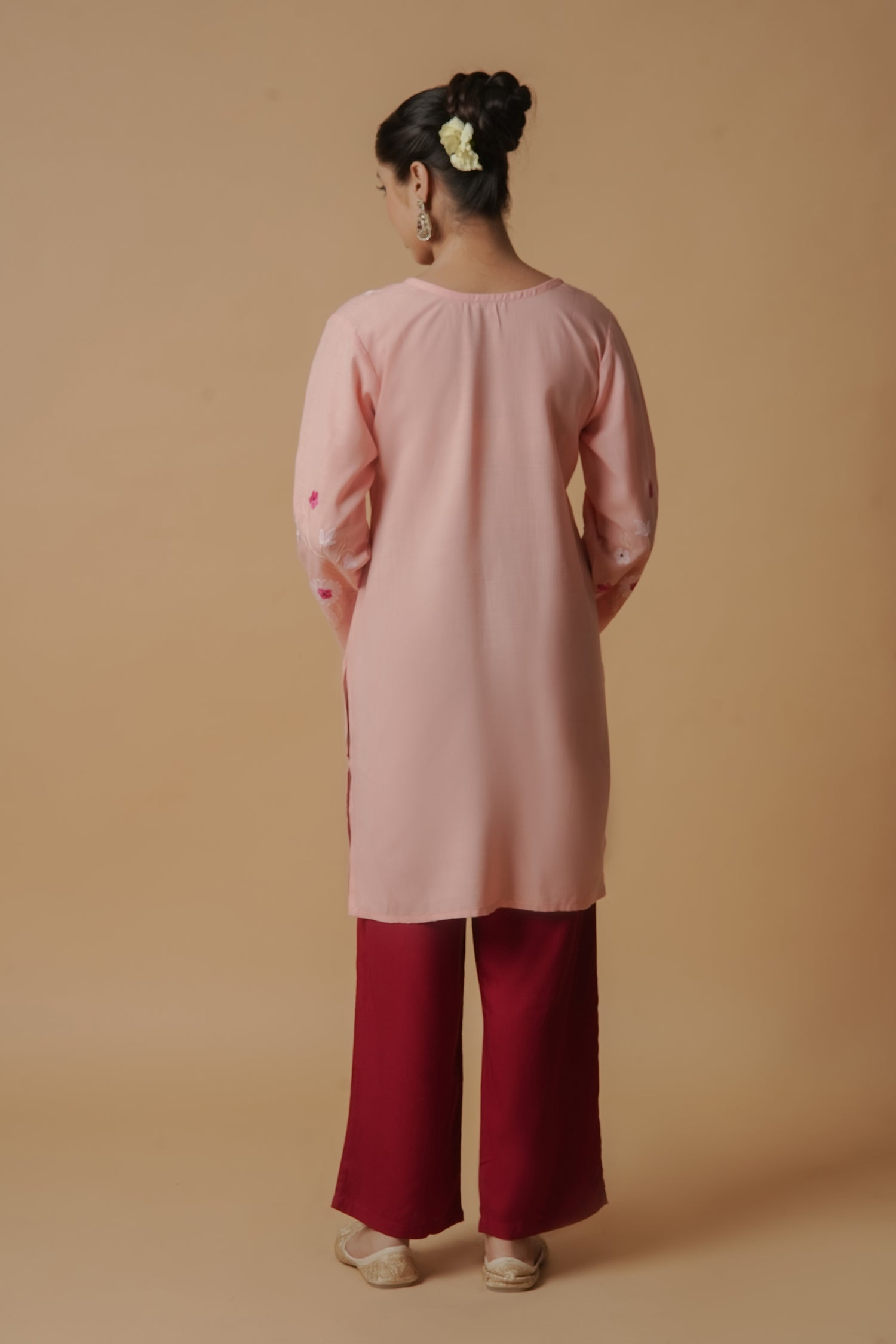 Kritika in Kashmiri Aari Work Cotton Short Kurta – Pink