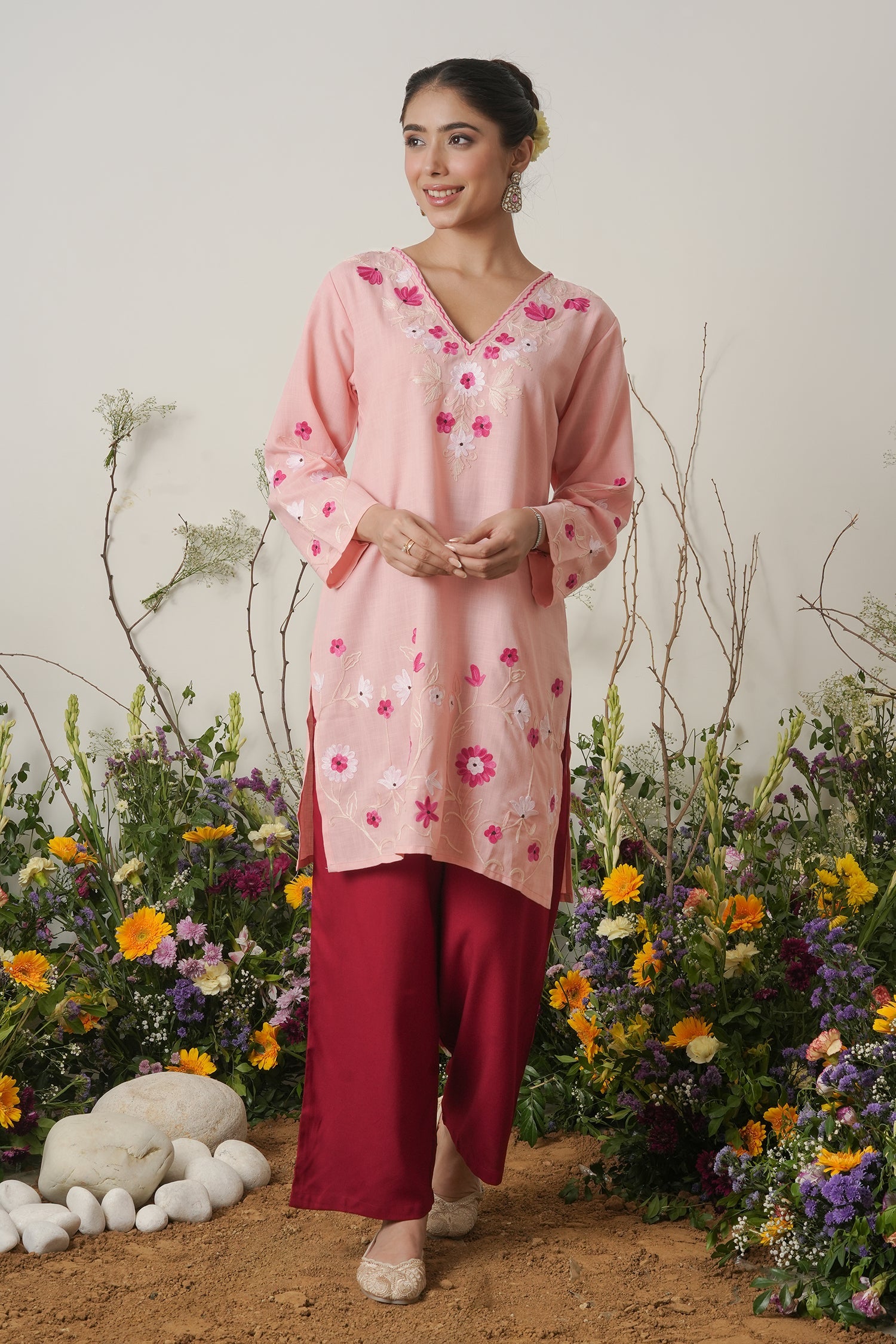 Kashmiri Aari Work Cotton Short Kurta – Pink