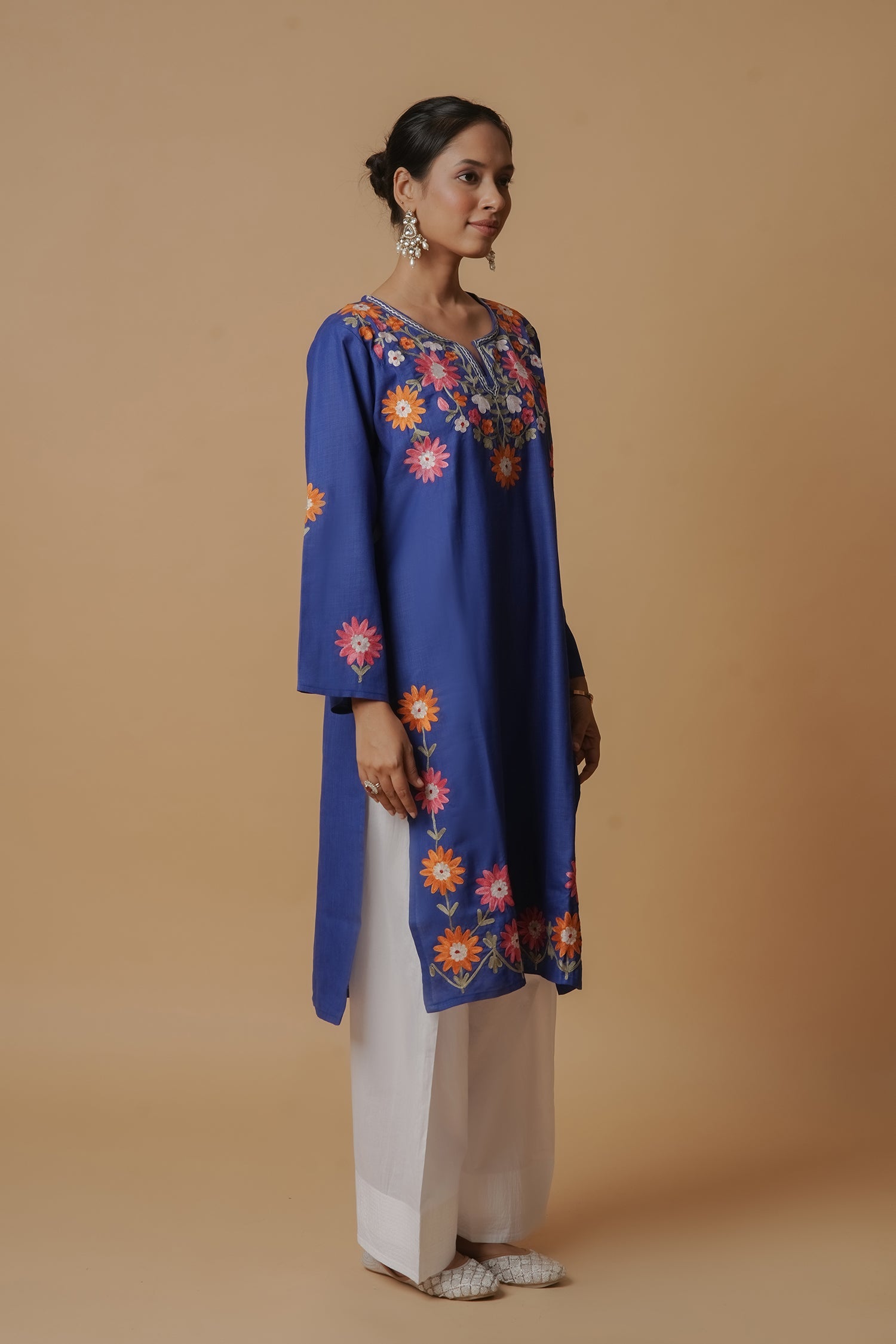 Kashmiri Aari Work Long Kurta – Blue