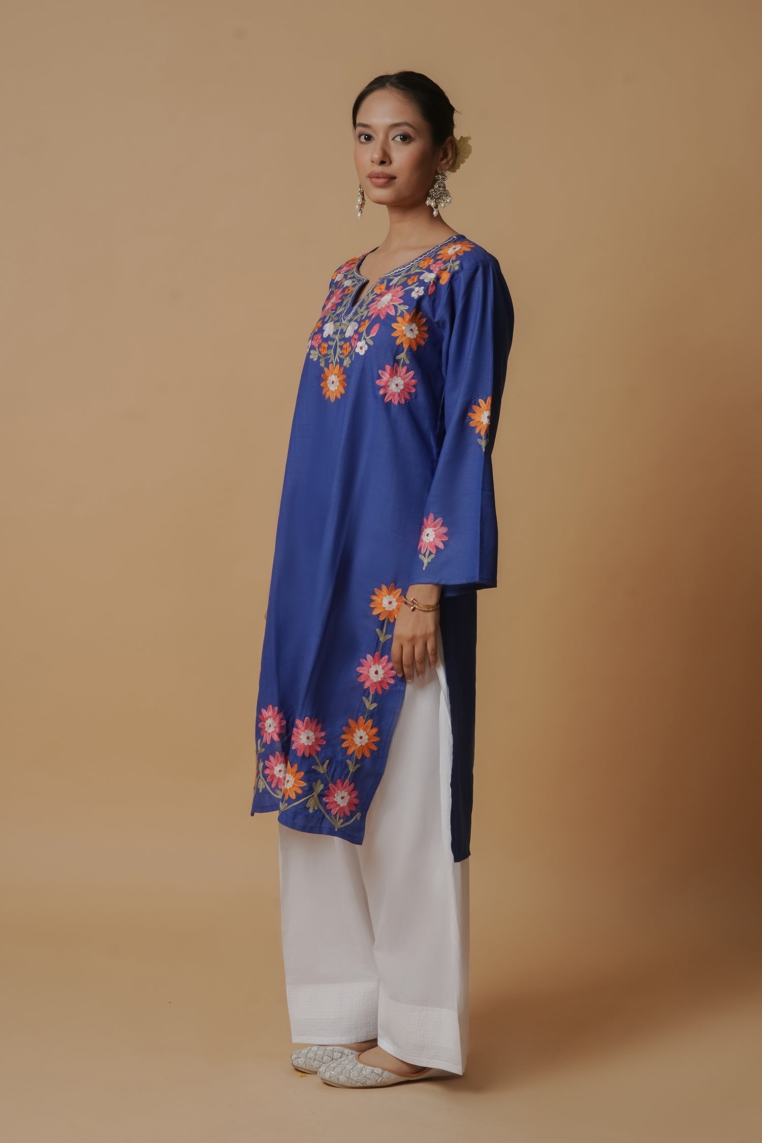 Kashmiri Aari Work Long Kurta – Blue