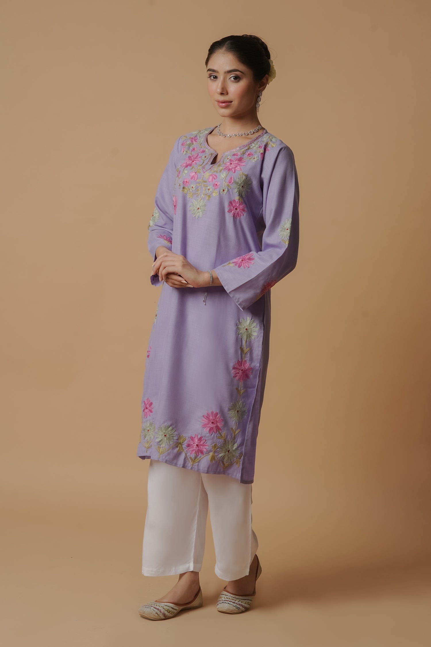 Kashmiri Aari Work Long Kurta – Lavender