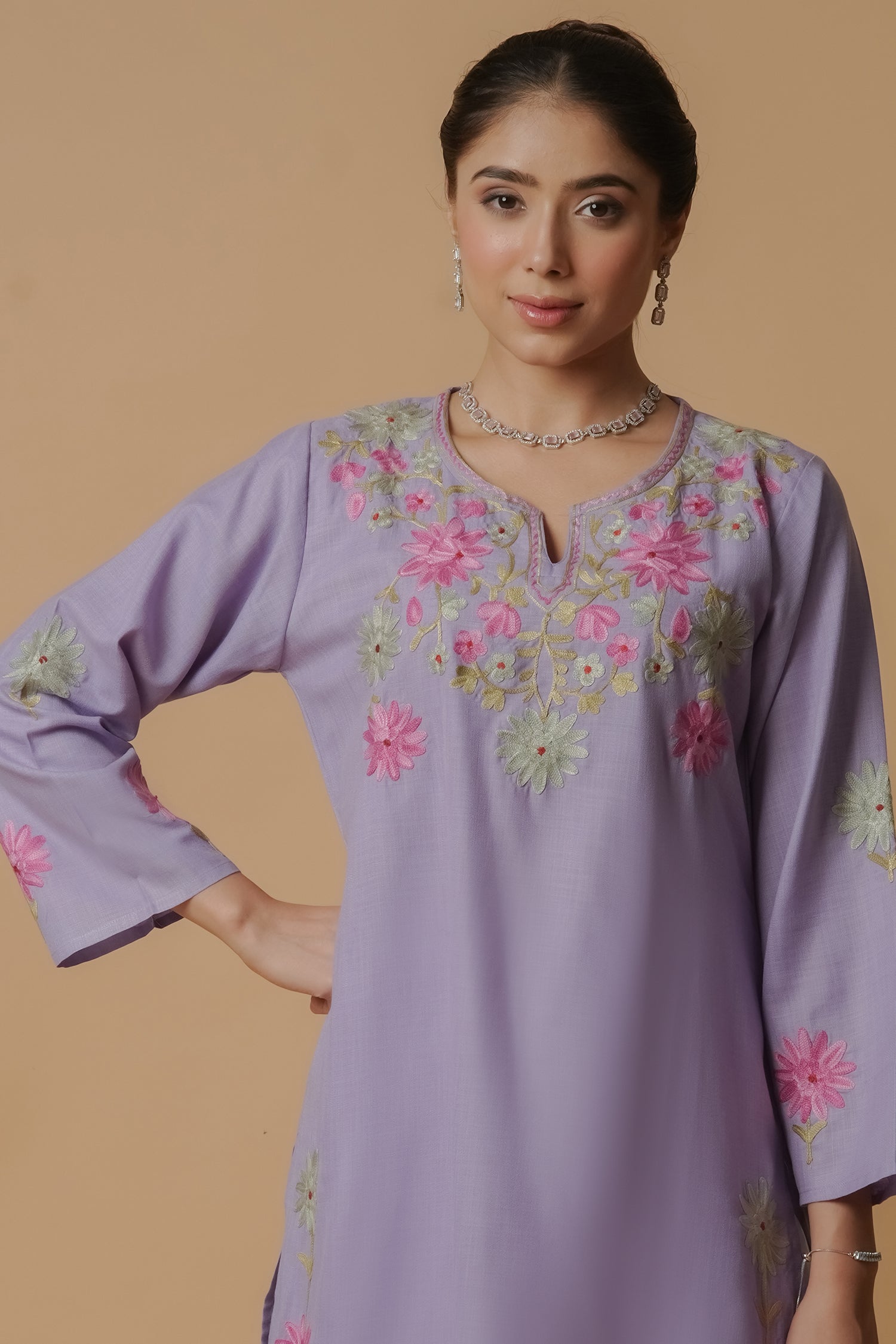 Kashmiri Aari Work Long Kurta – Lavender