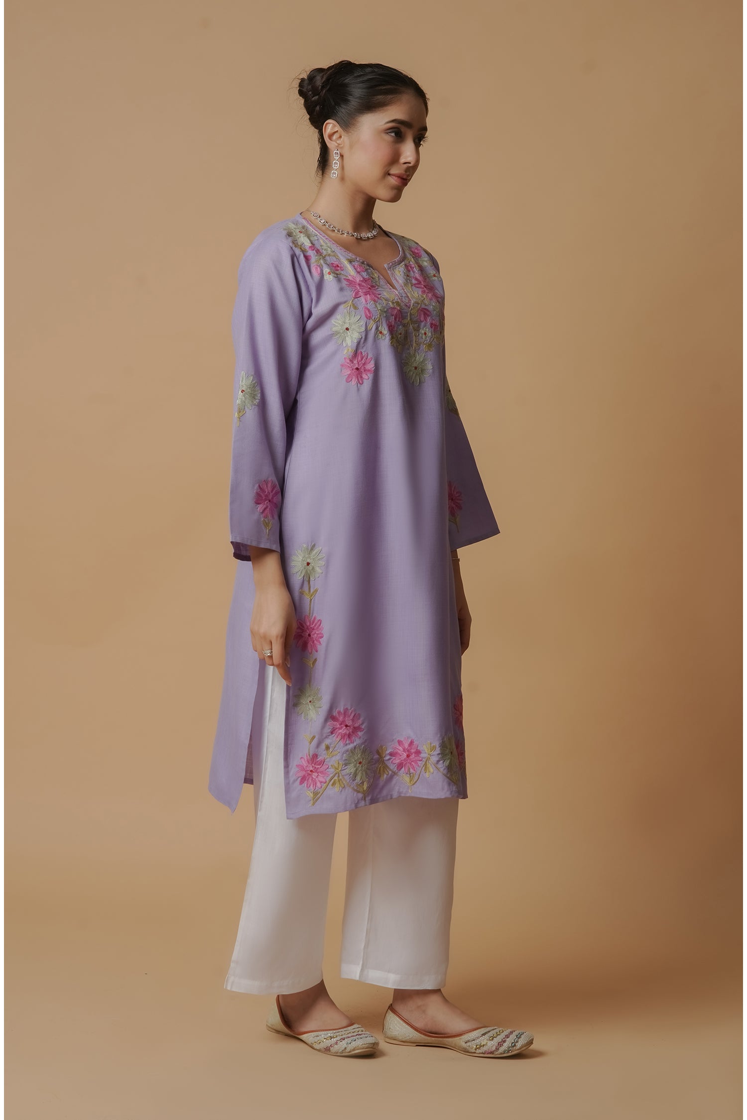 Kashmiri Aari Work Long Kurta – Lavender