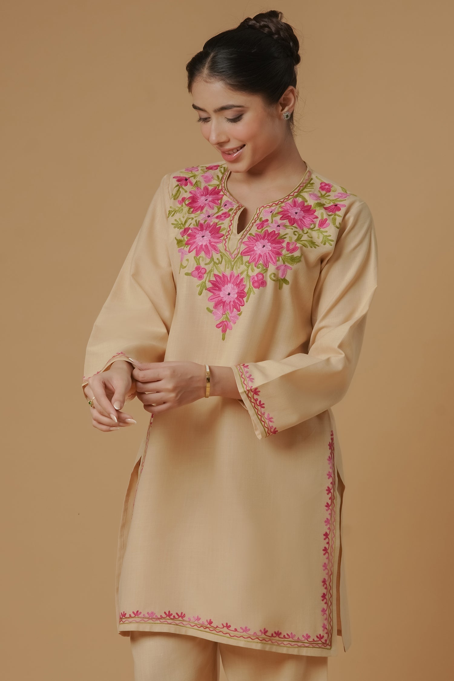 Pooja in Kashmiri Aari Work Cotton Kurta Set - Beige