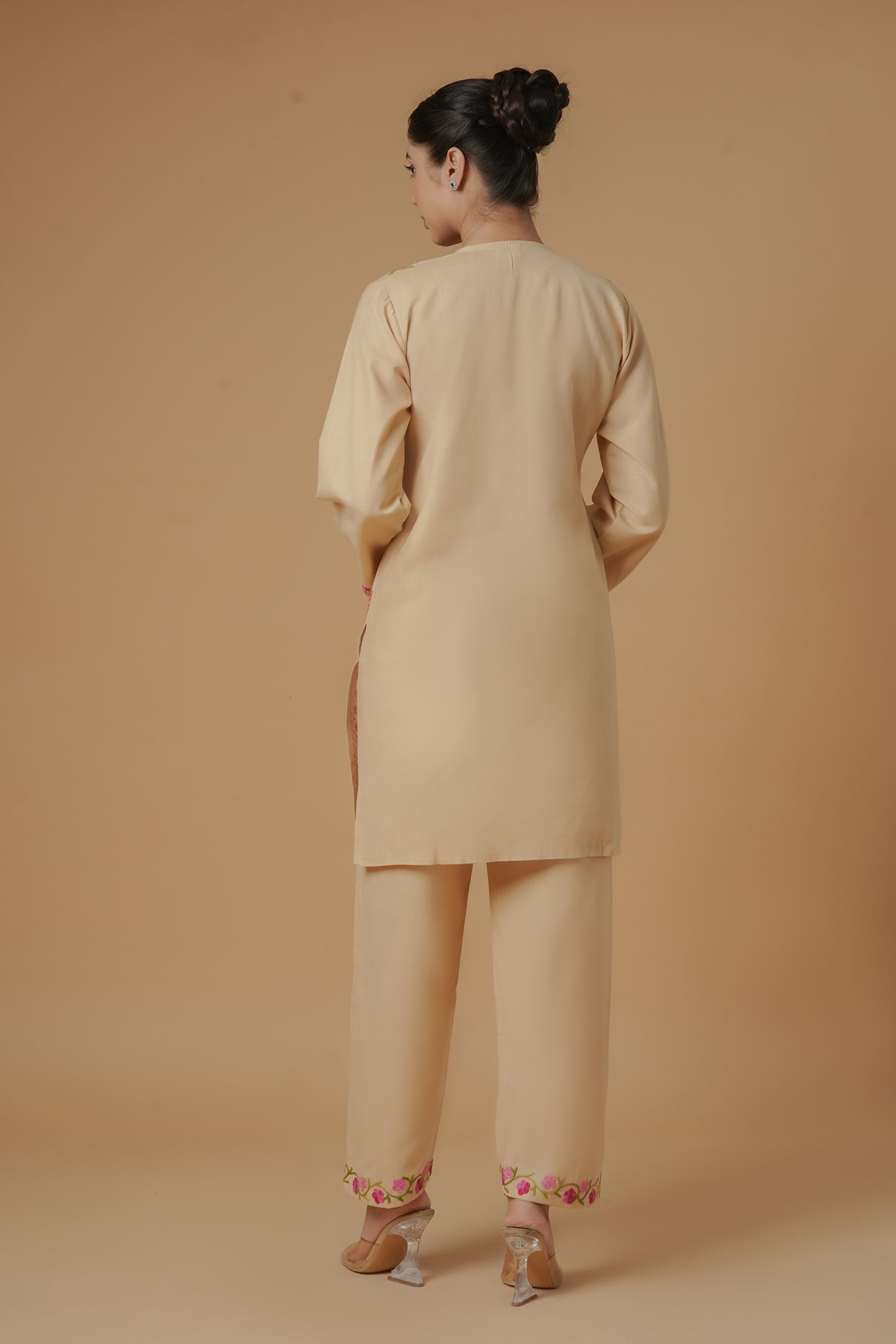 Pooja in Kashmiri Aari Work Cotton Kurta Set - Beige