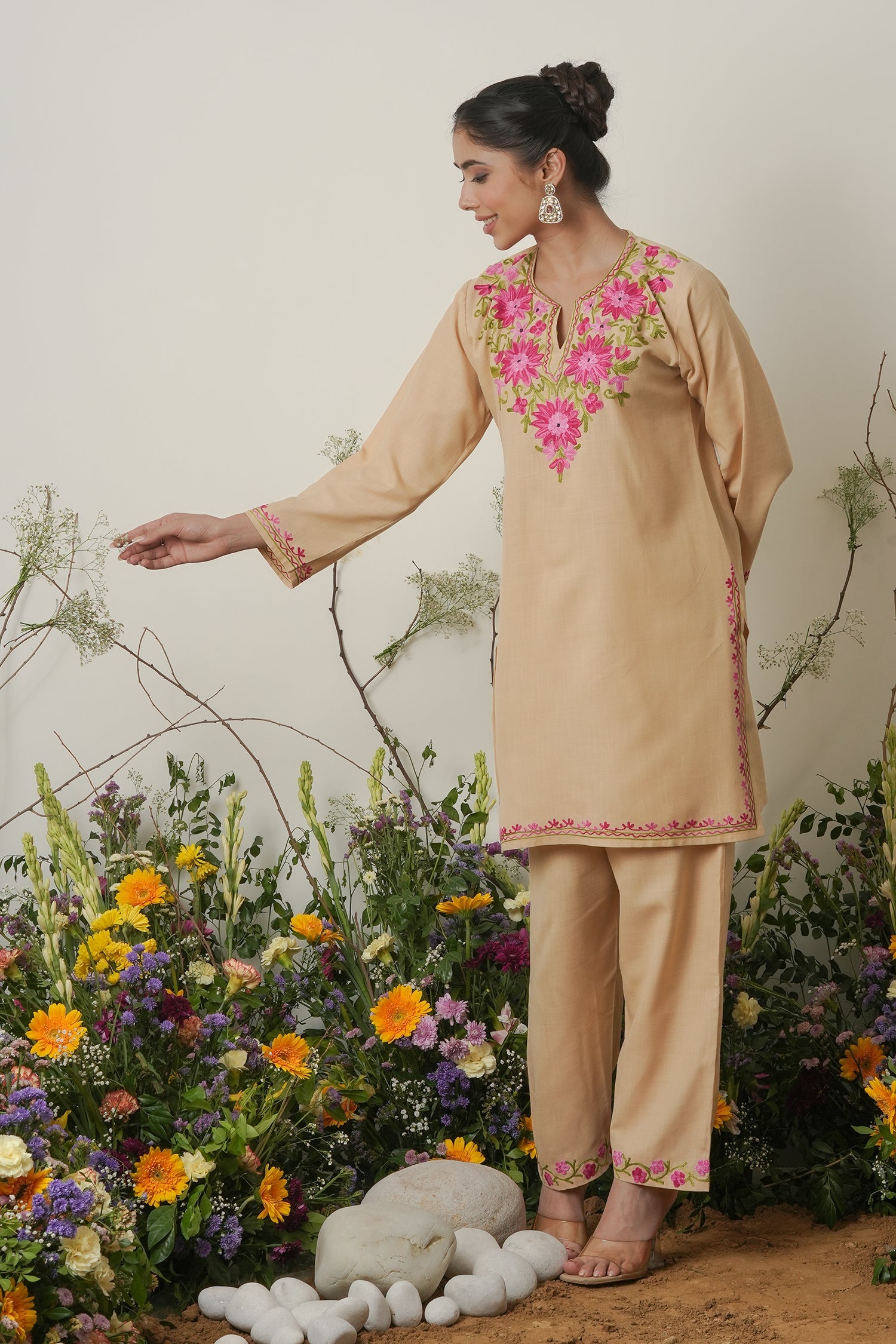 Kashmiri Aari Work Cotton Kurta Set - Beige