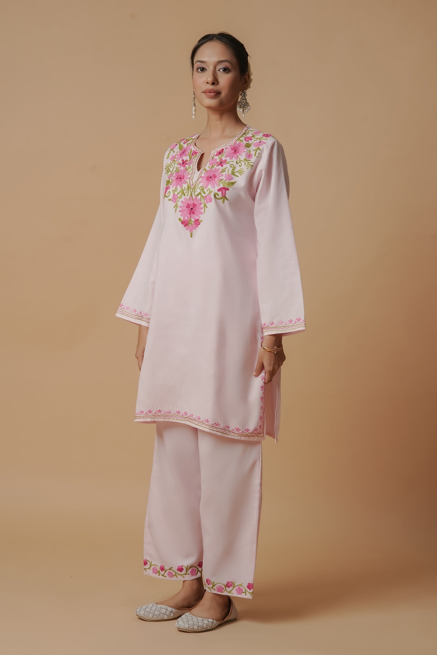 Kashmiri Aari Work Cotton Kurta Set - Baby Pink