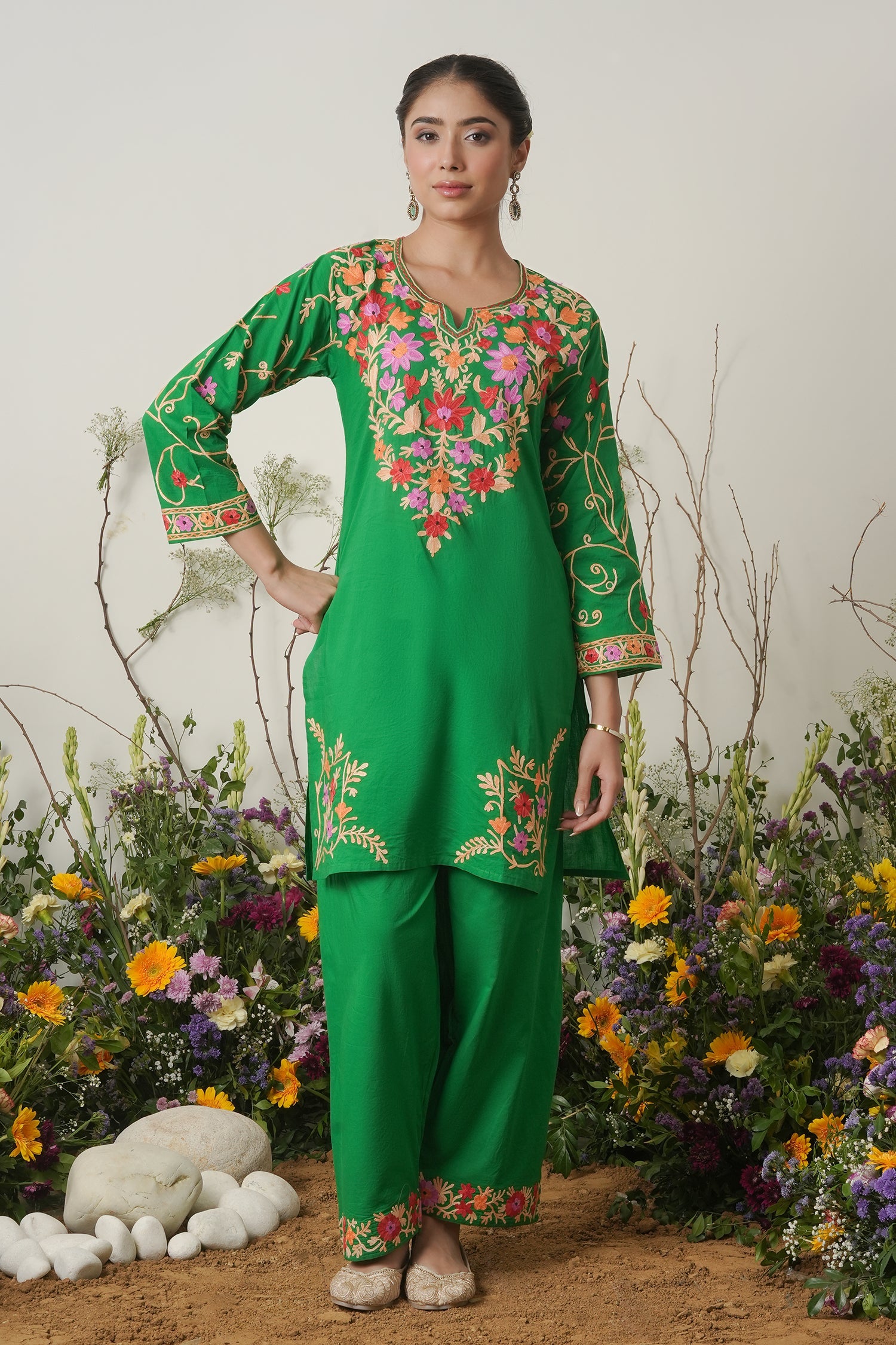 Kashmiri Aari Work Cotton Kurta with Farsi Pant - Green