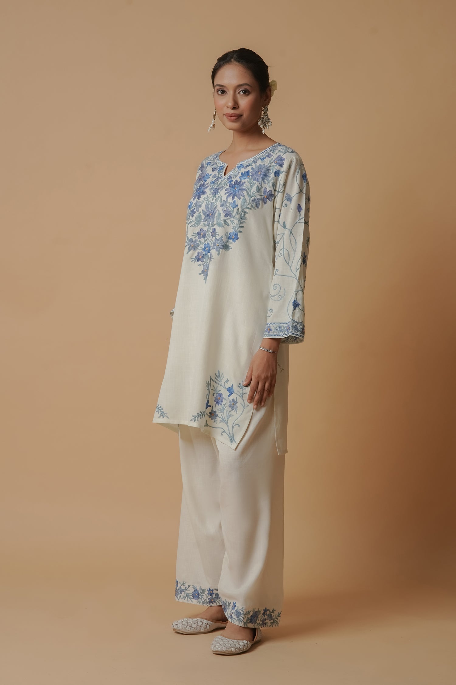 Kashmiri Aari Work Cotton Kurta with Farsi Pant - White