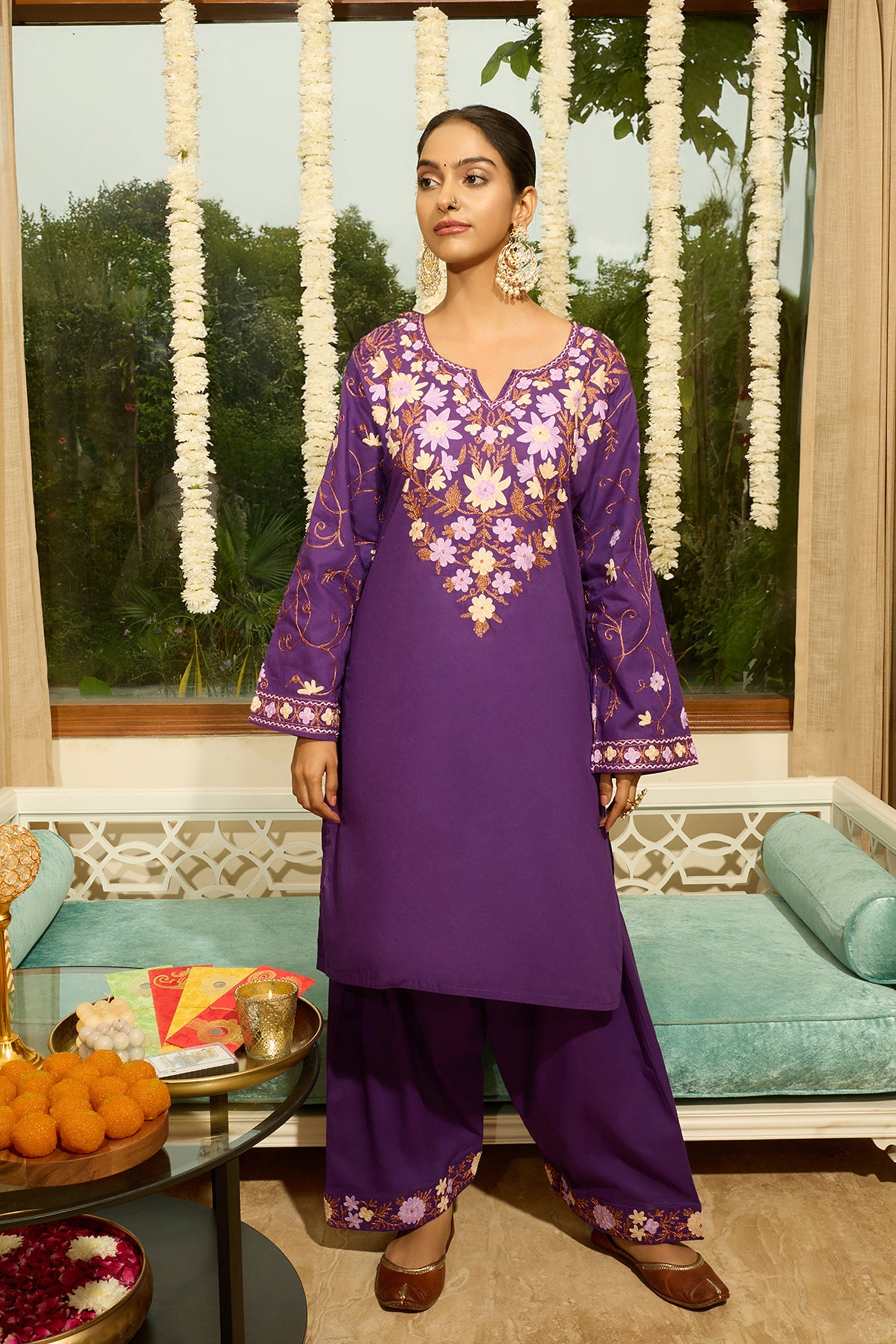 Kashmiri Aari Embroidered Kurta Set with Farsi Pants - Purple