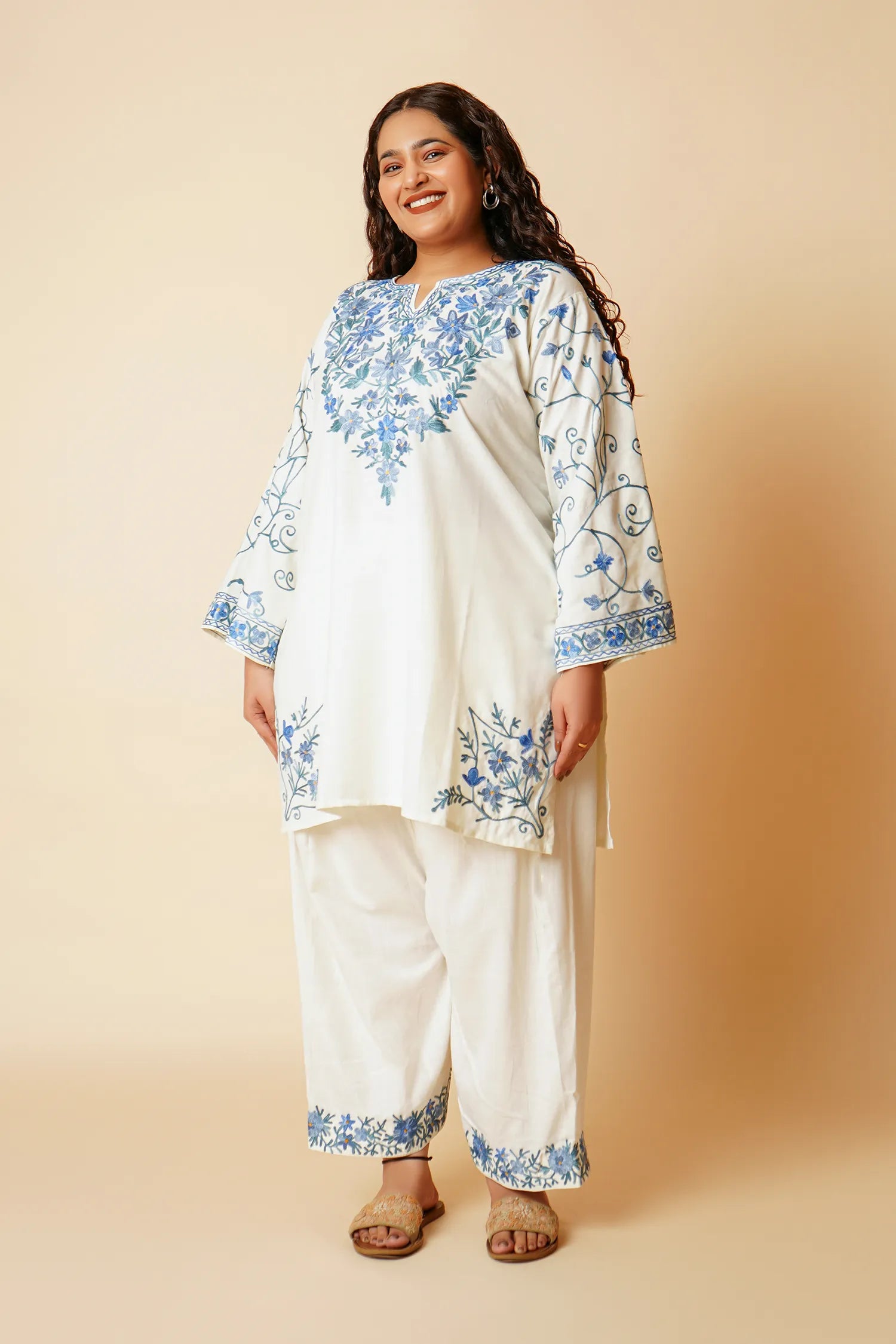 Plus Size - Kashmiri Aari Work Cotton Kurta with Farsi Pant - White