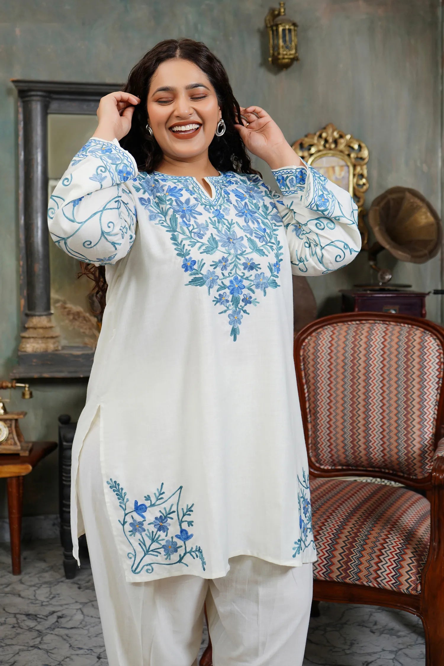 Plus Size - Kashmiri Aari Work Cotton Kurta with Farsi Pant - White