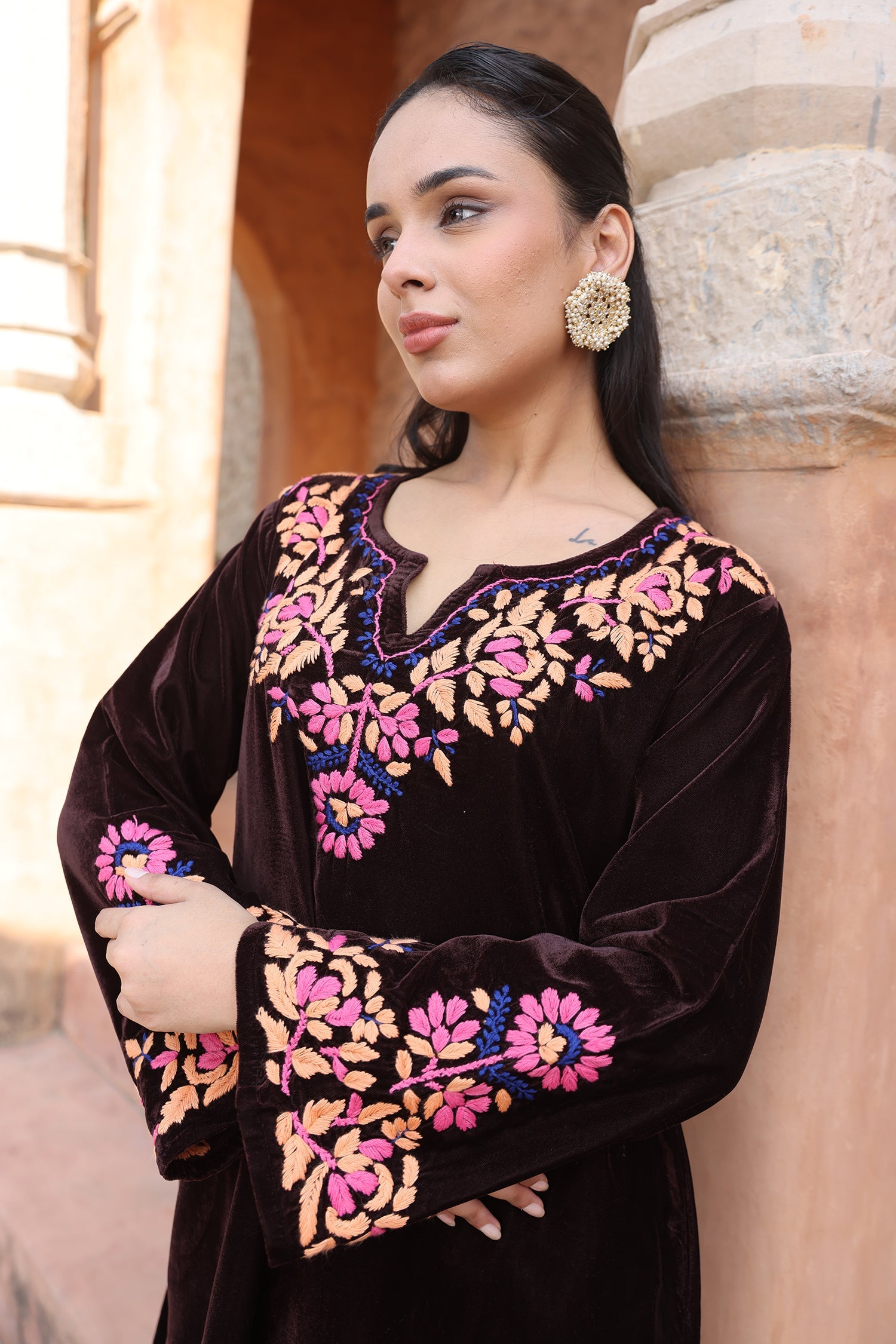 Velvet Chikankari Kurta Set – Wine