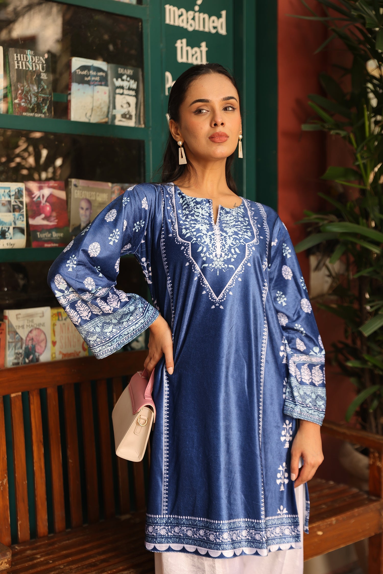 Velvet Printkari Coord Set with Farsi Bottoms – Blue & White