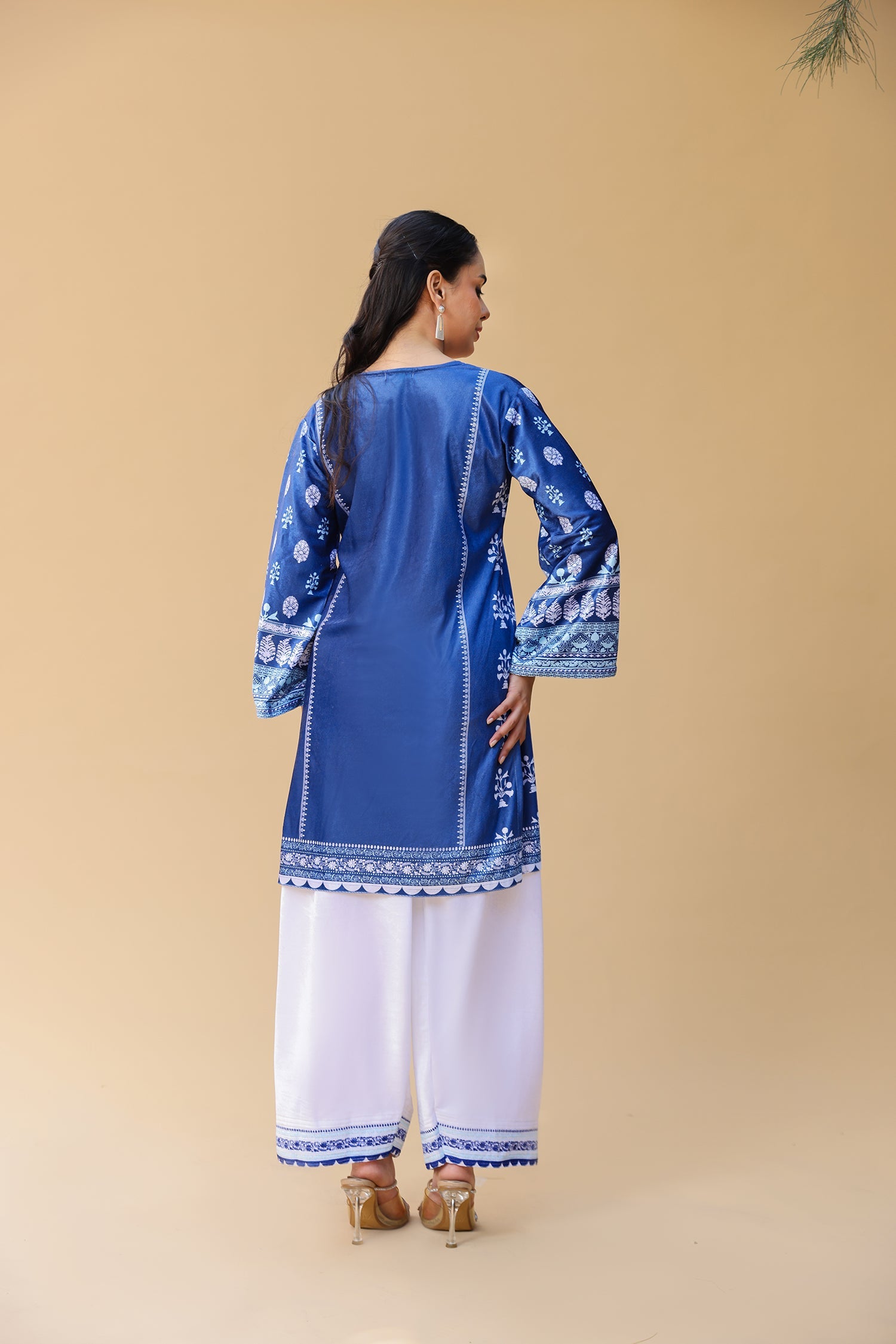 Velvet Printkari Coord Set with Farsi Bottoms – Blue & White