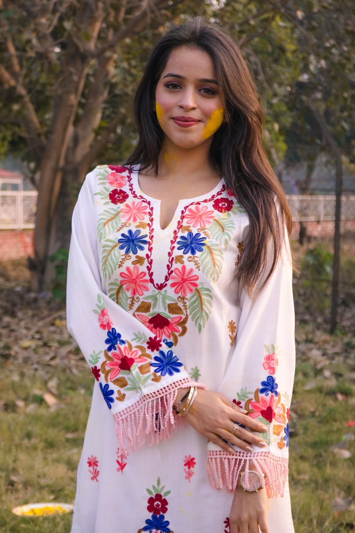 Falak Kashmiri Long Kurta - White