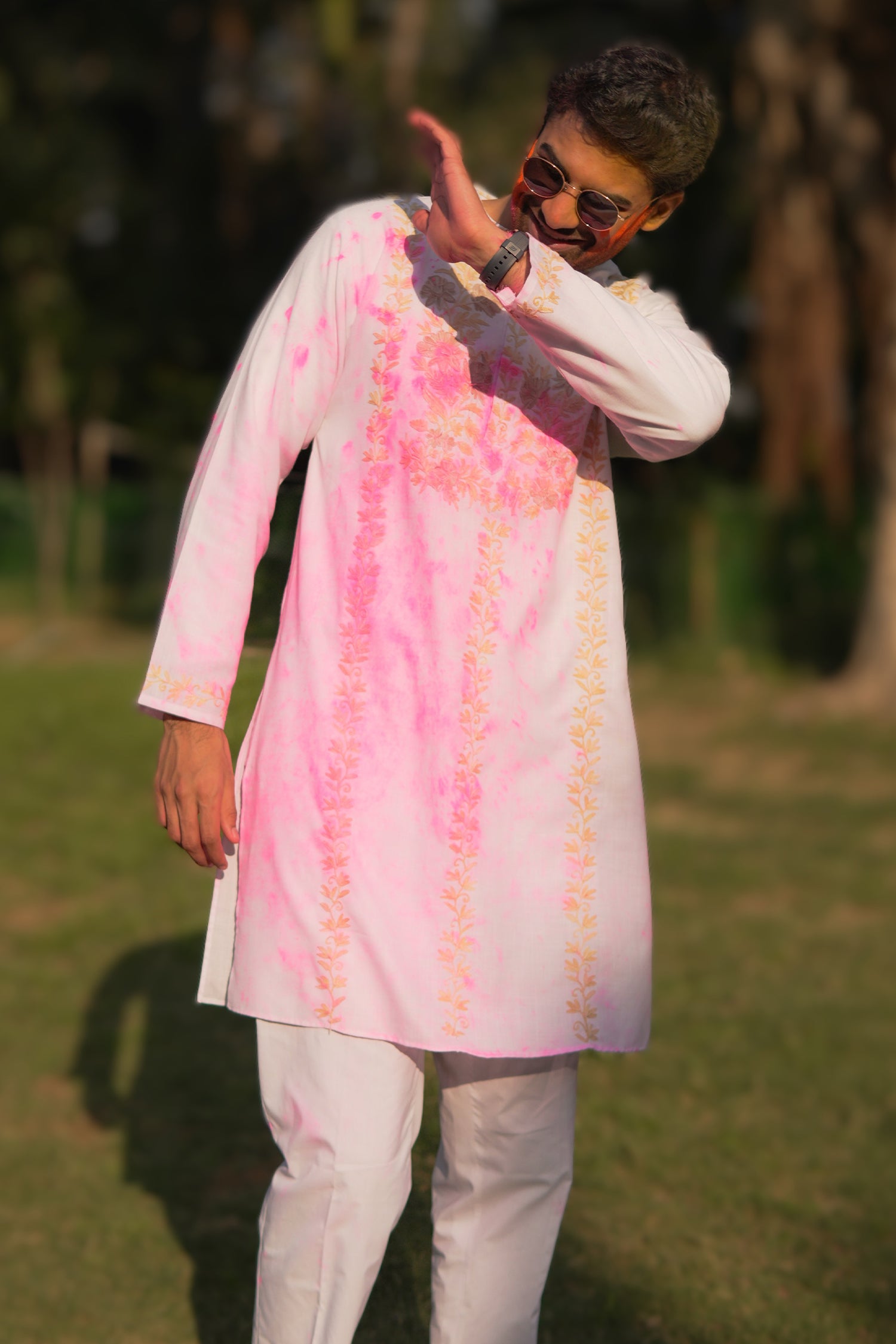Cotton Aari Work Kurta for Men – Beige Embroidery
