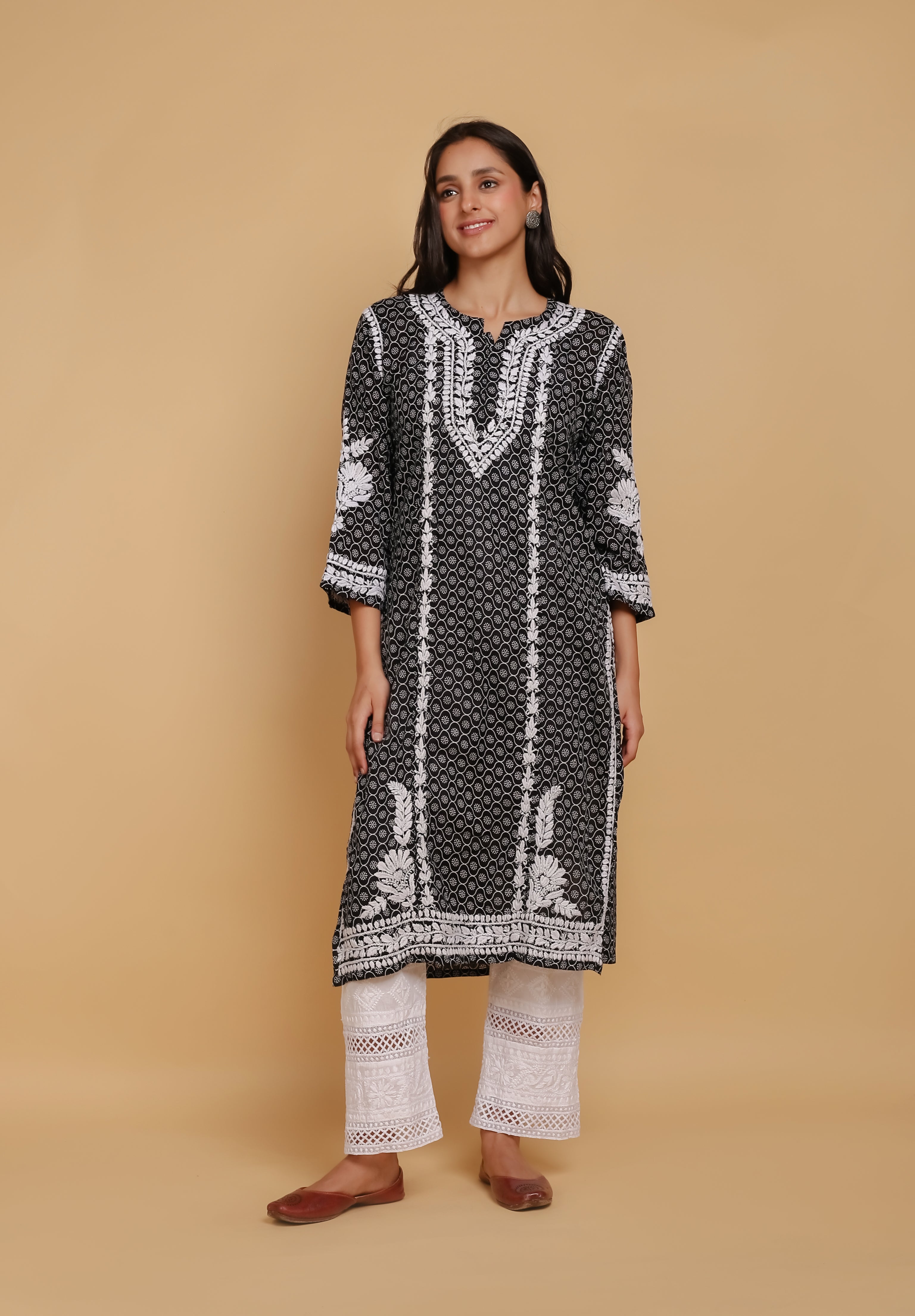 Saba Chikankari Kurta in Mul cotton in Black With White