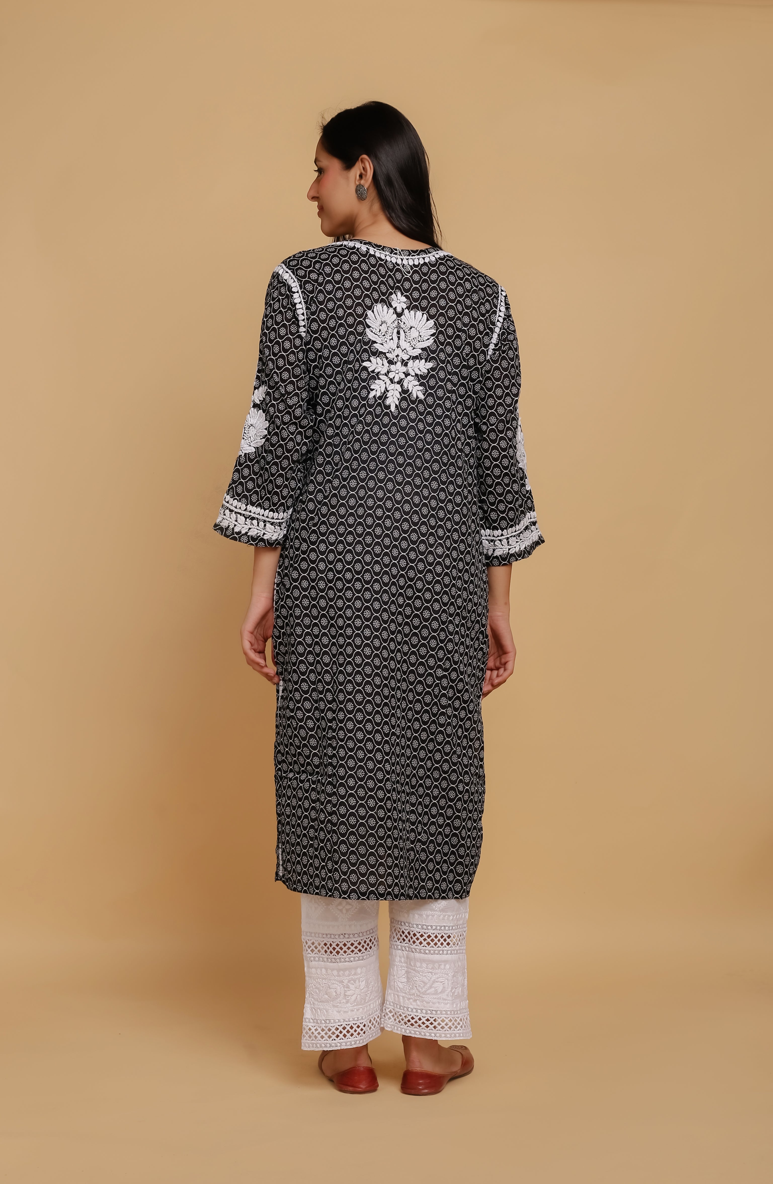 Saba Chikankari Kurta in Mul cotton in Black With White