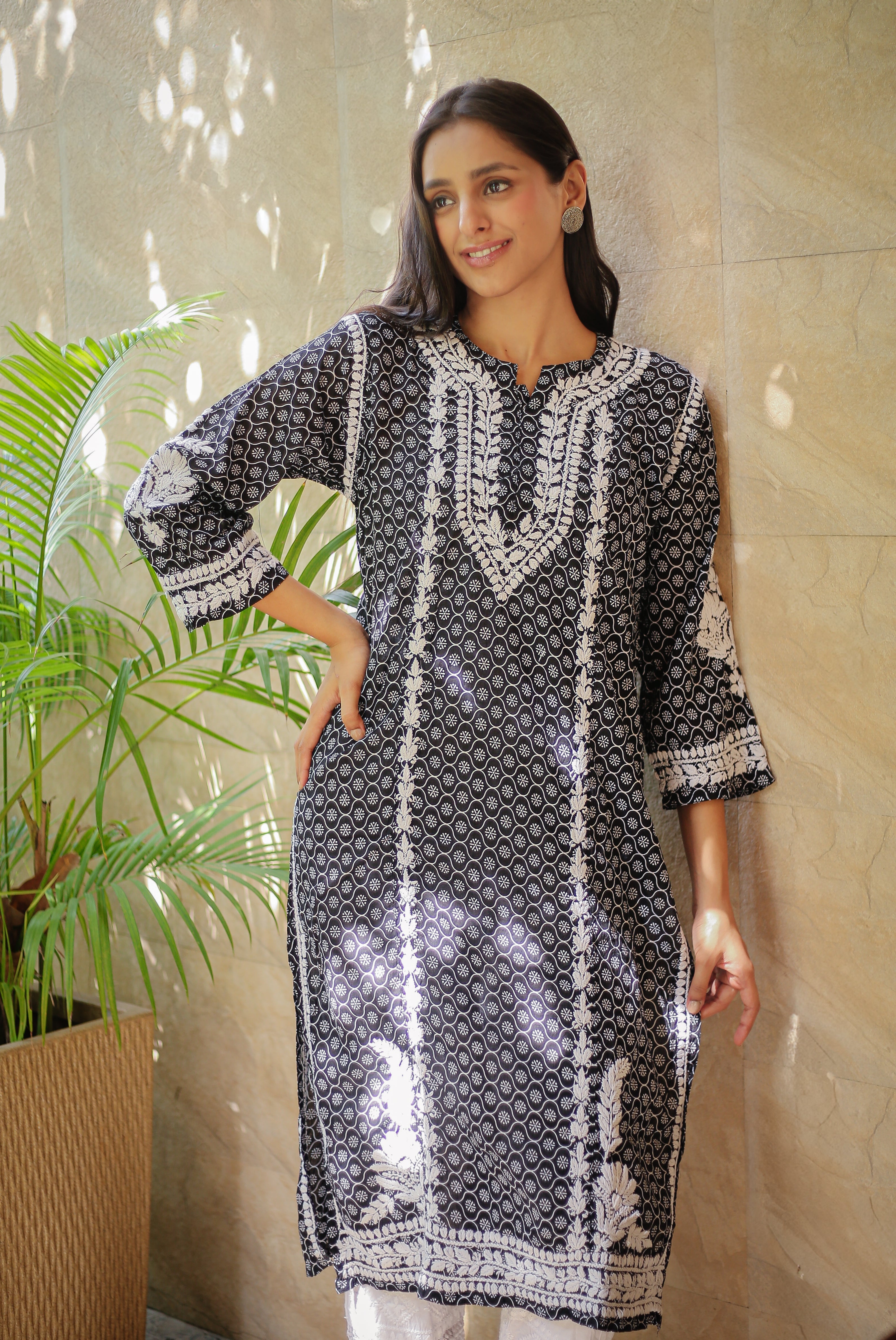 Saba Chikankari Kurta in Mul cotton in Black With White