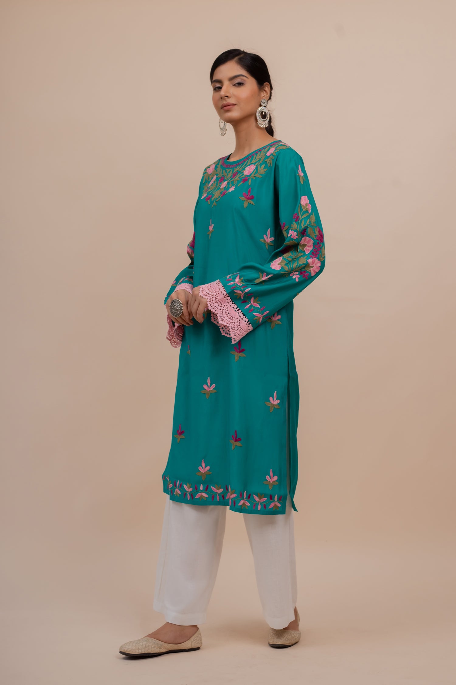 Komal x HOK Falak Kashmiri Long Kurta In Turquoise Blue Muslin With Aari