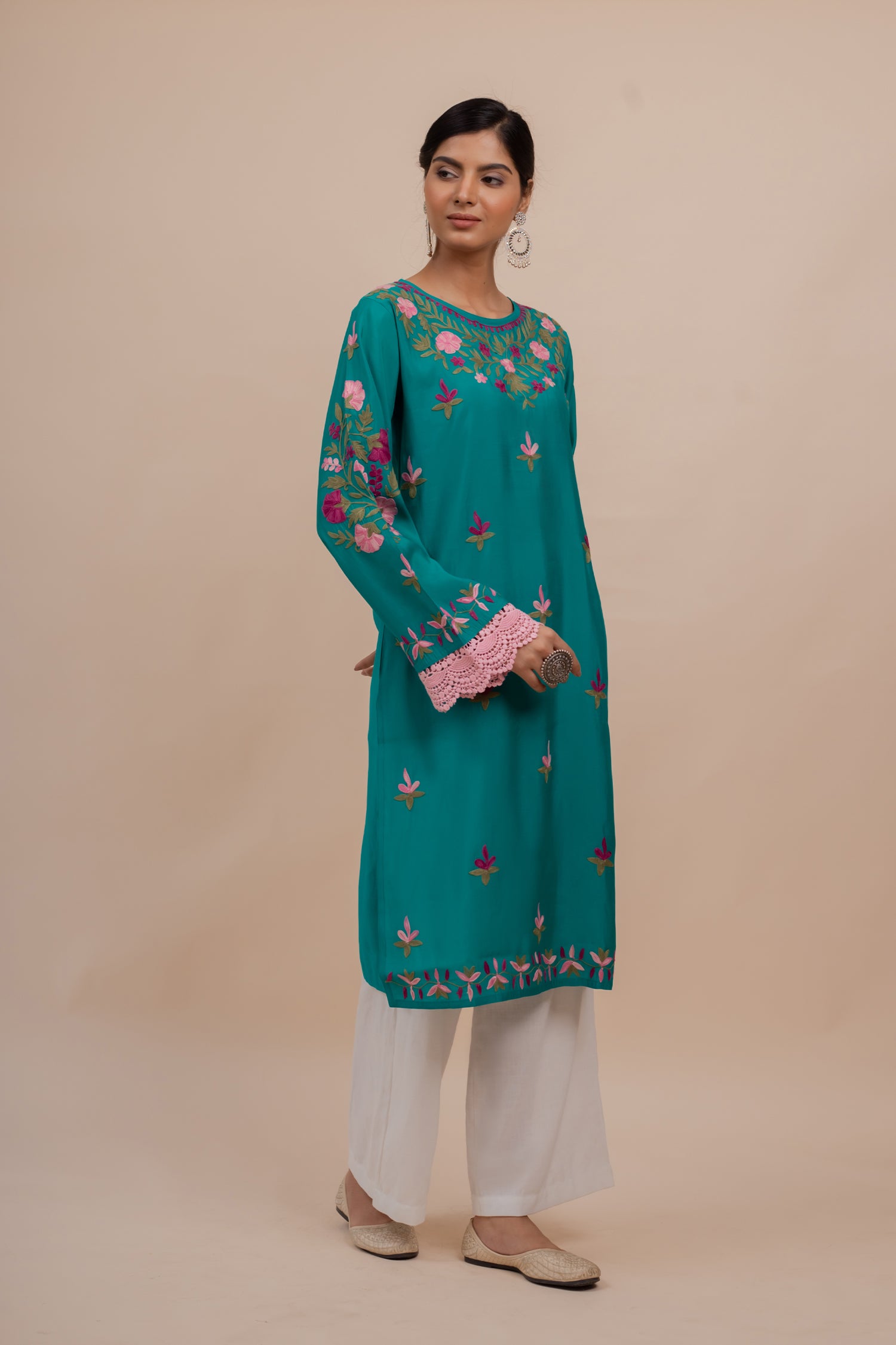 Komal x HOK Falak Kashmiri Long Kurta In Turquoise Blue Muslin With Aari