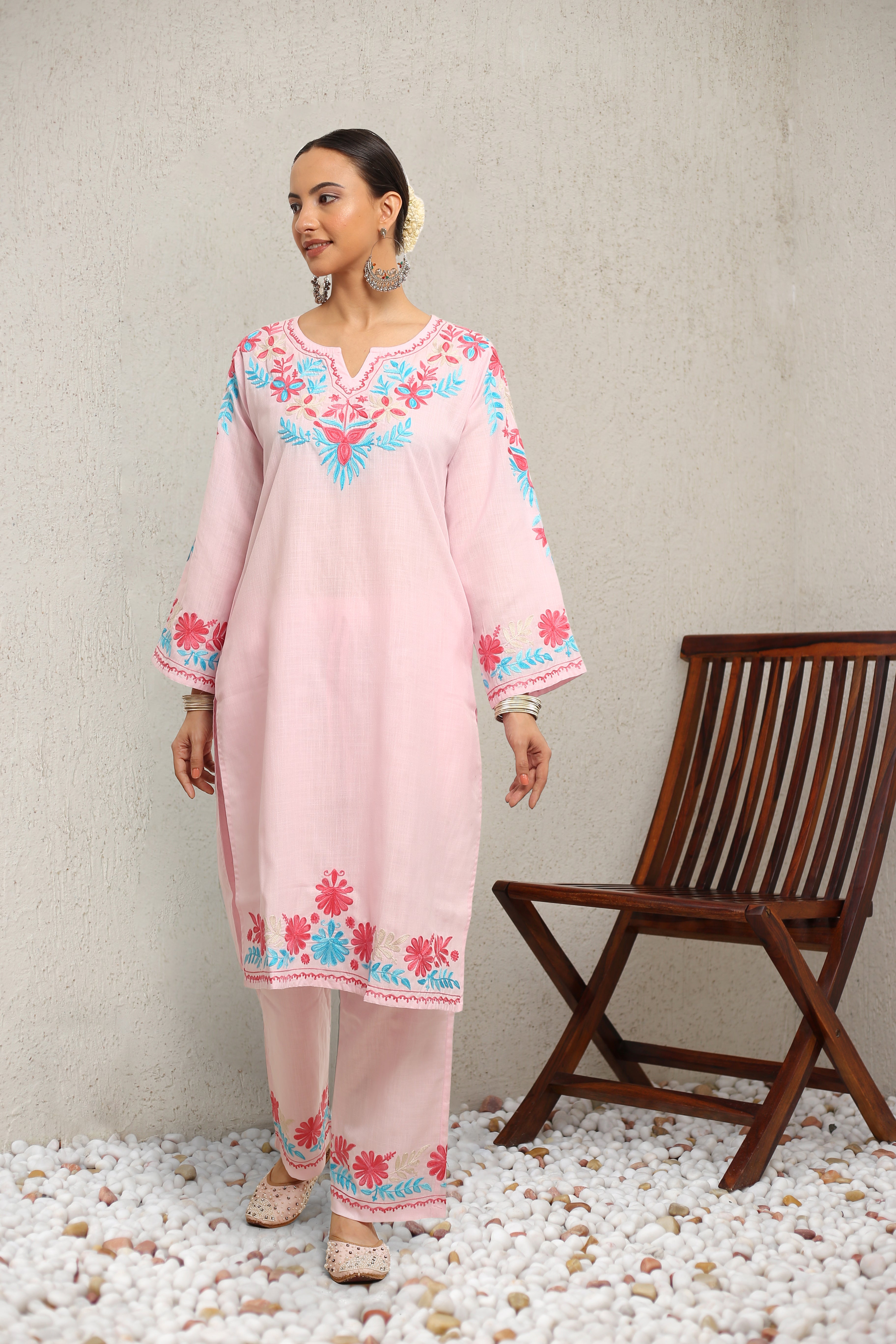Falak Kashmiri Long Kurta Set - Baby Pink