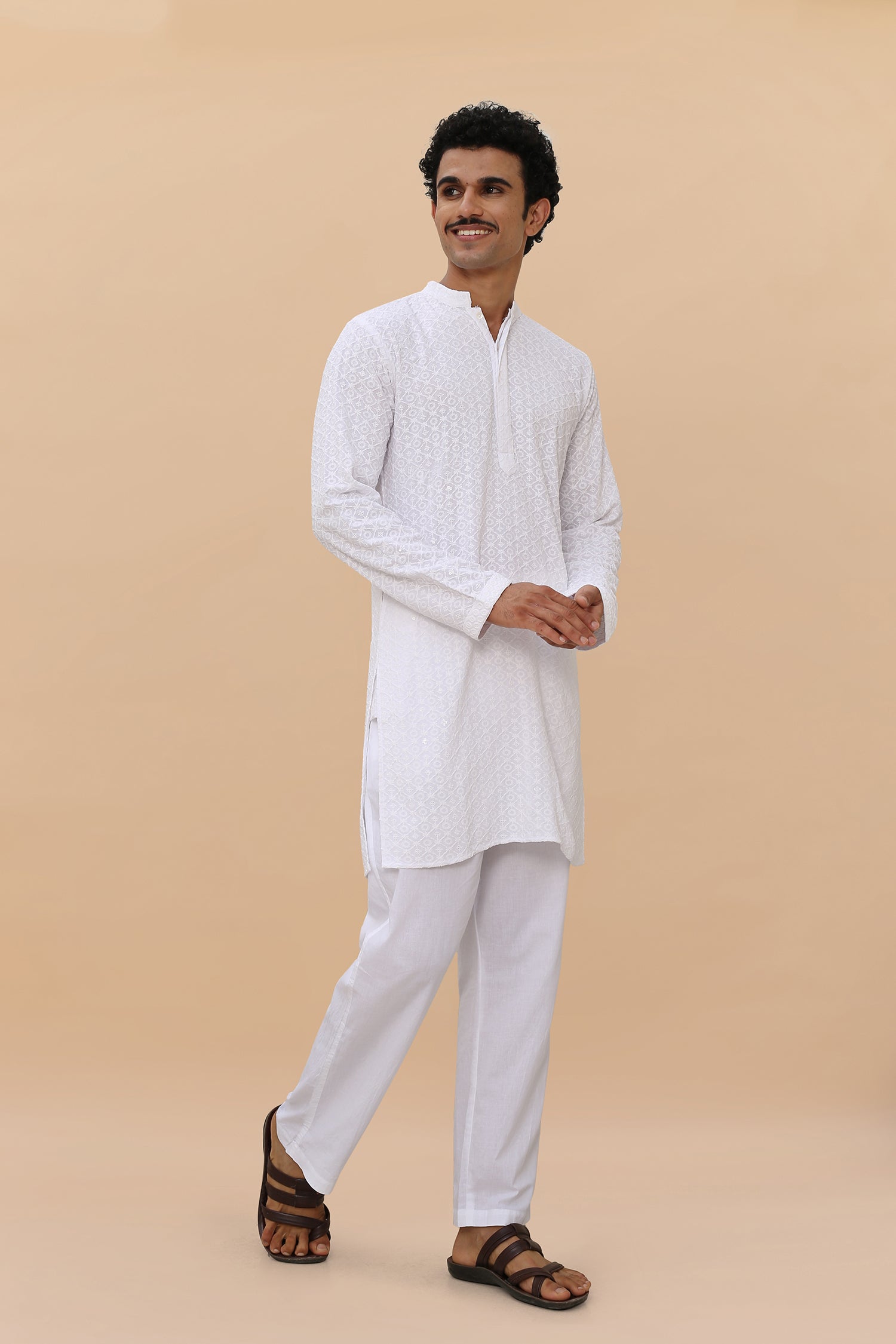 Men's Kurta In Chikankari Rayon - White