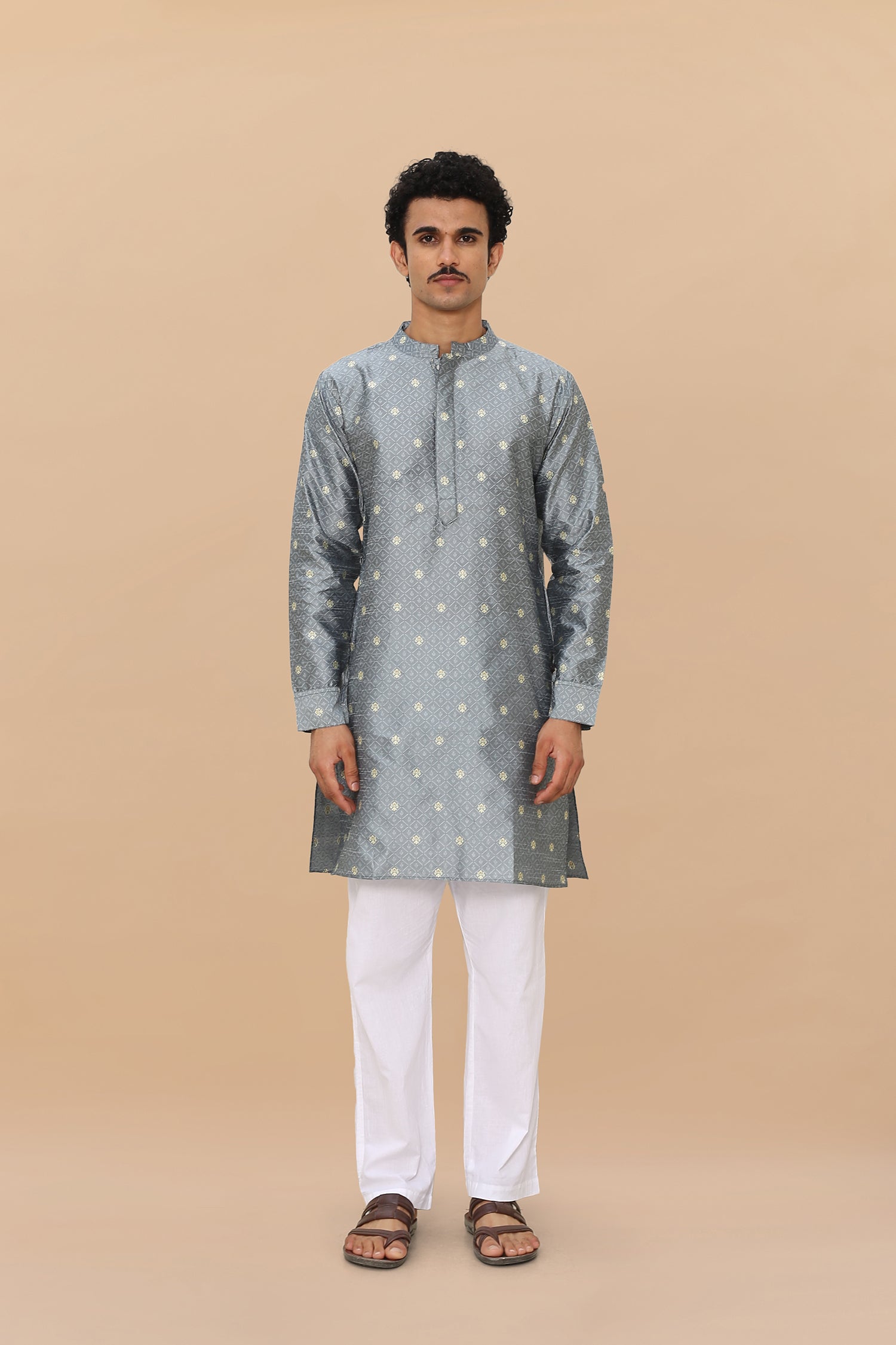 Men's Kurta In Jacquard Self Grey