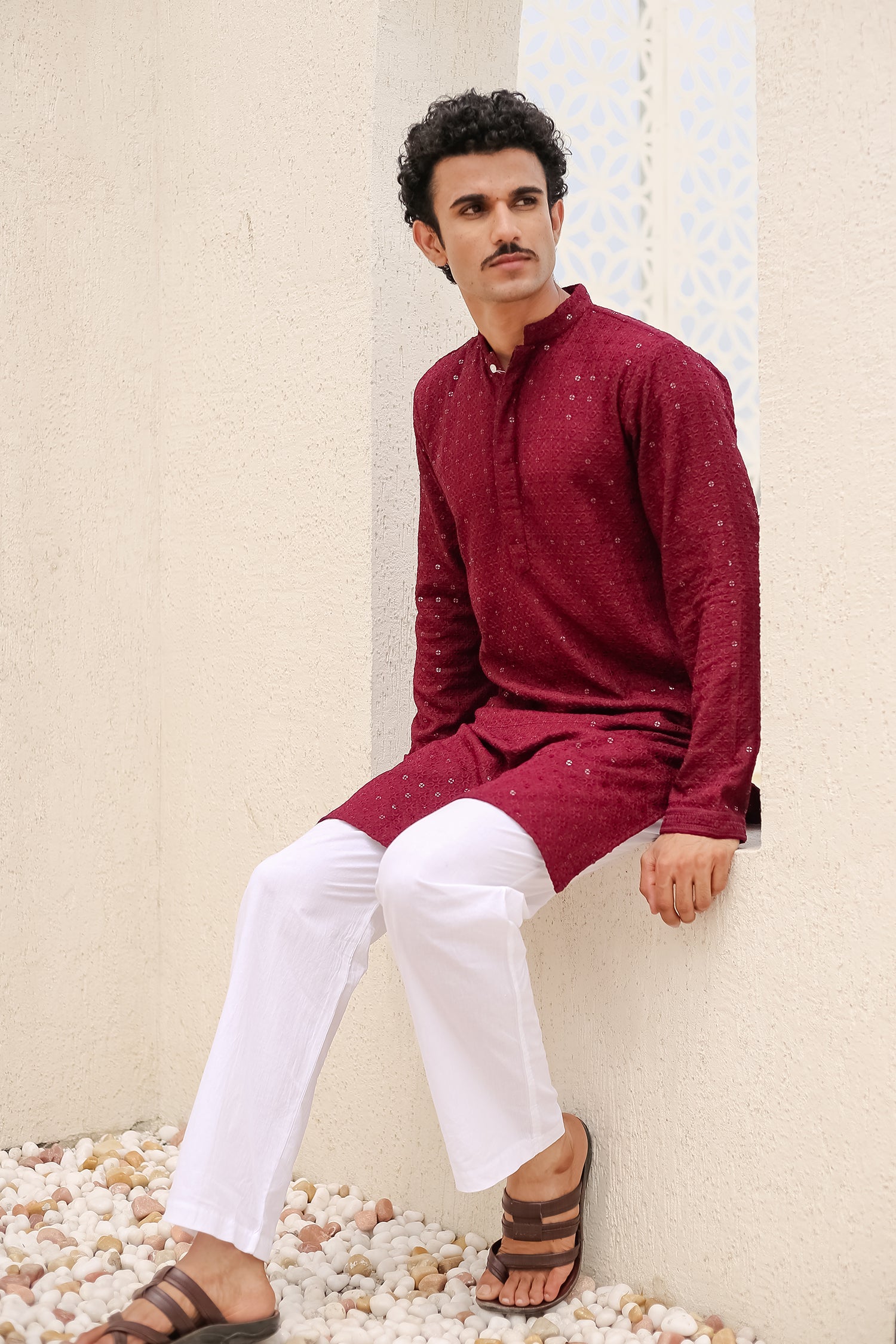 Men's Kurta In Chikankari Rayon - Wine
