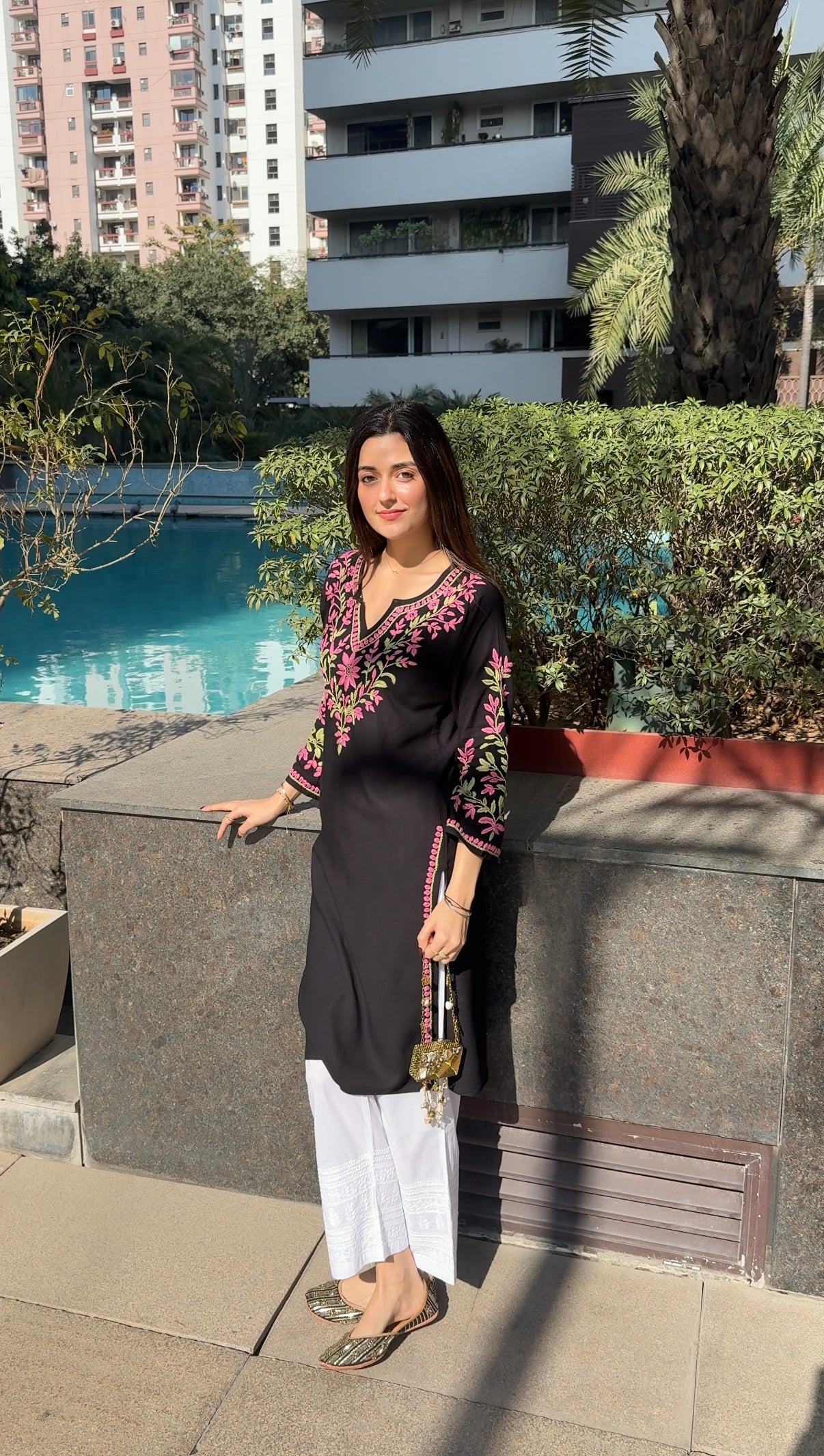 Jannat chaddha in Rayon Chikankari Embroidered Kurta In Rayon - Black