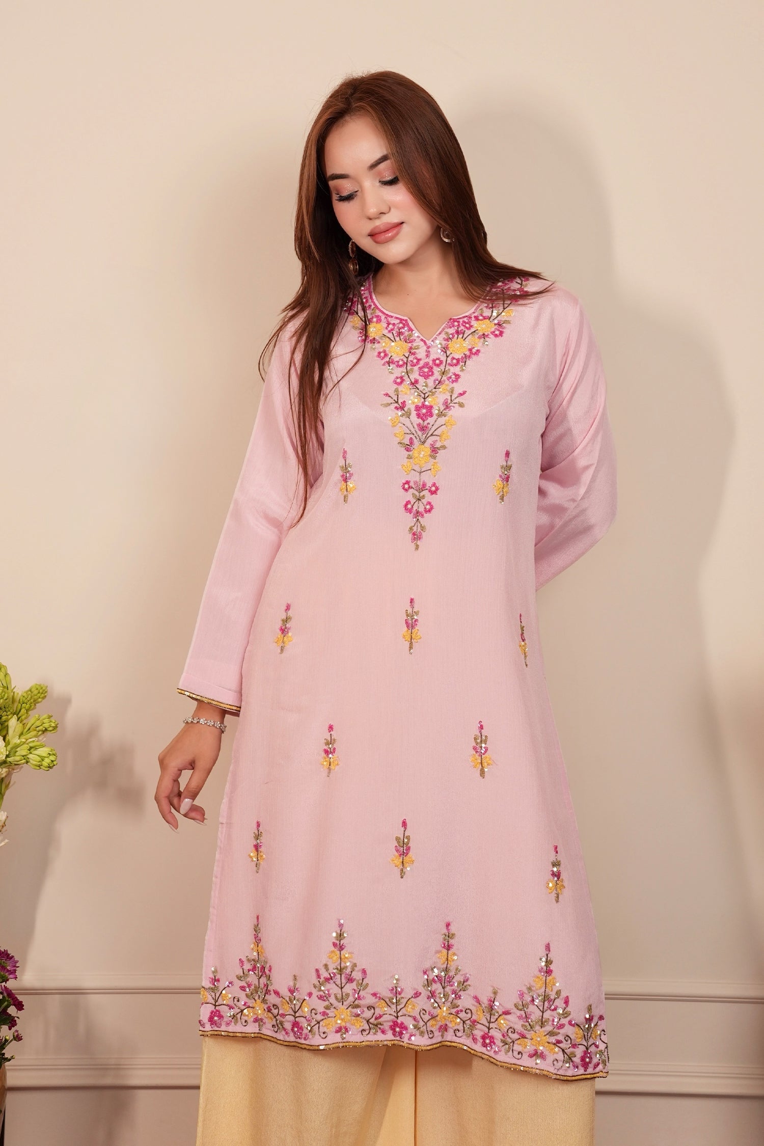 Pure Sequin Chinnon Chiffon Embroidered Kurta Set - Blush Pink