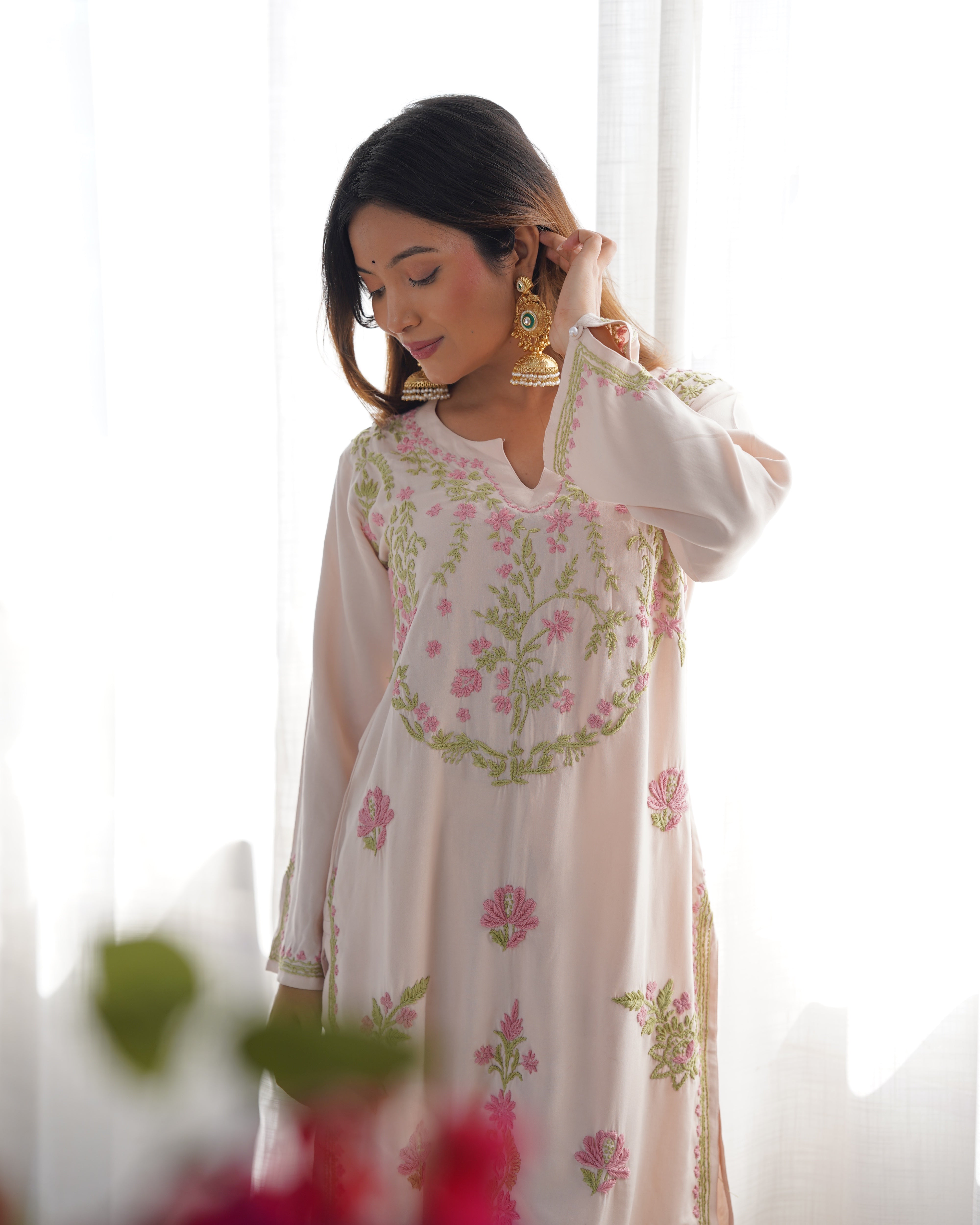 Aarti in Chikankari Kurta Set In Rayon - Beige