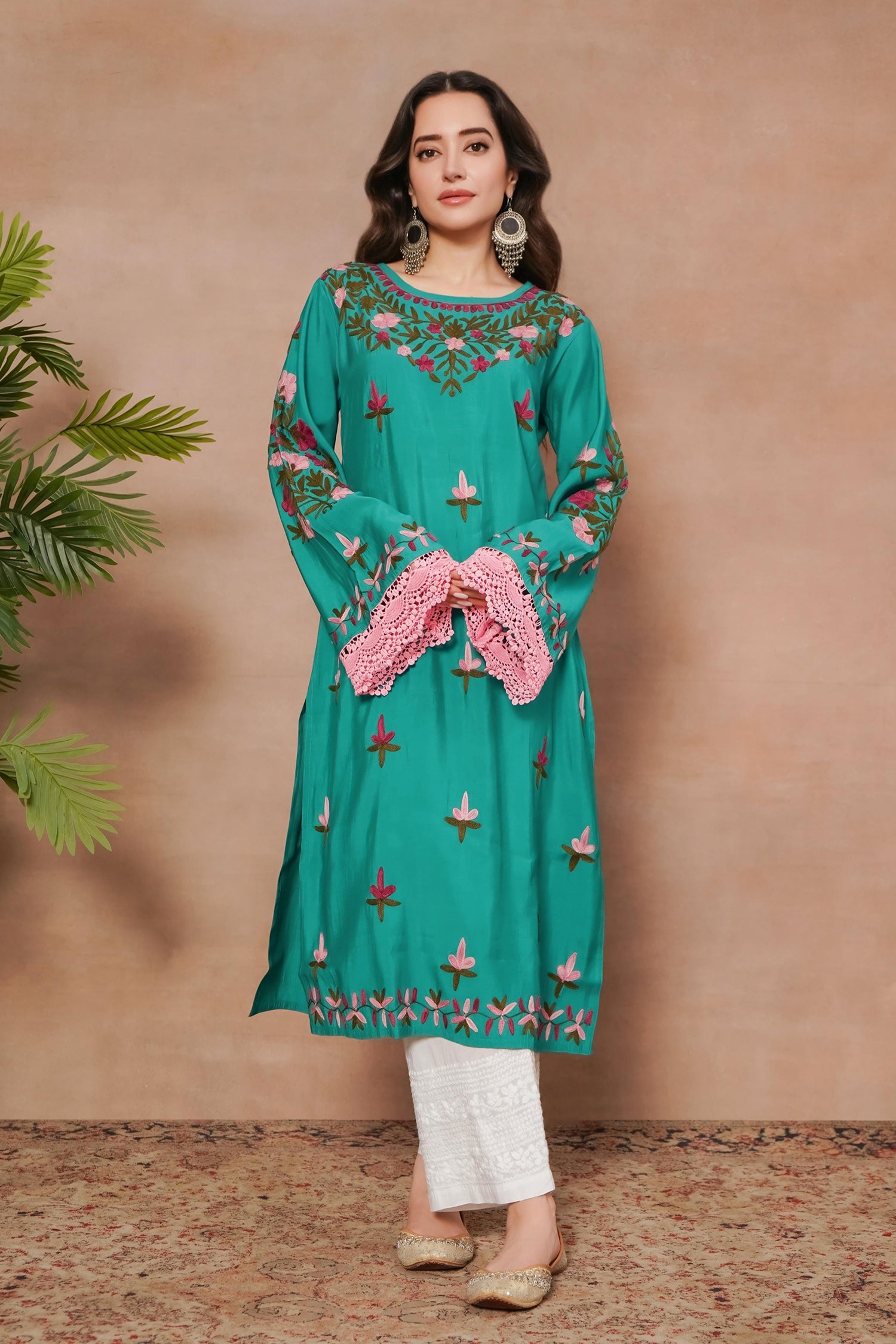 Komal x HOK Falak Kashmiri Long Kurta In Turquoise Blue Muslin With Aari