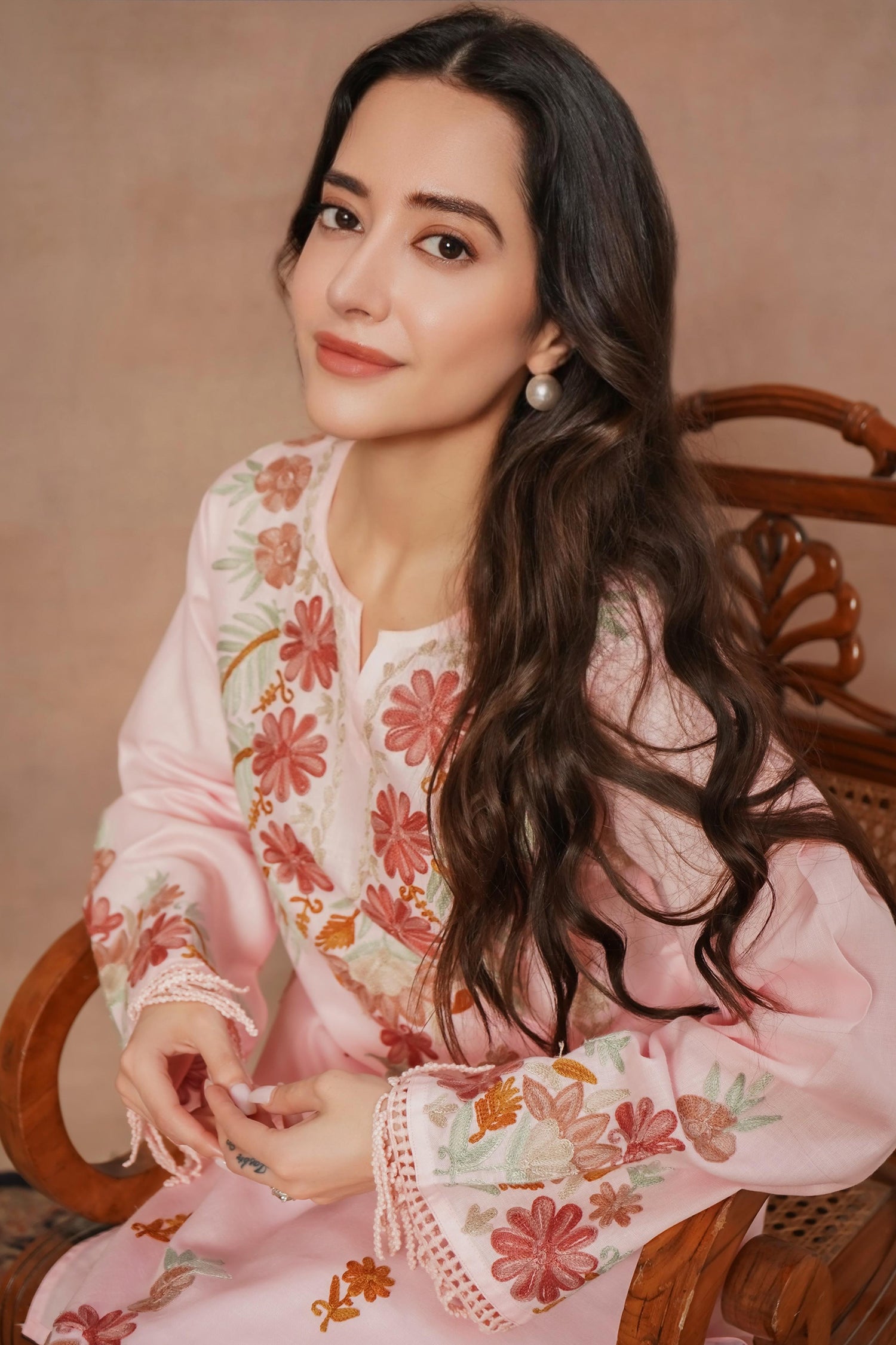 Komal x HOK Falak Kashmiri Long Kurta - Pink