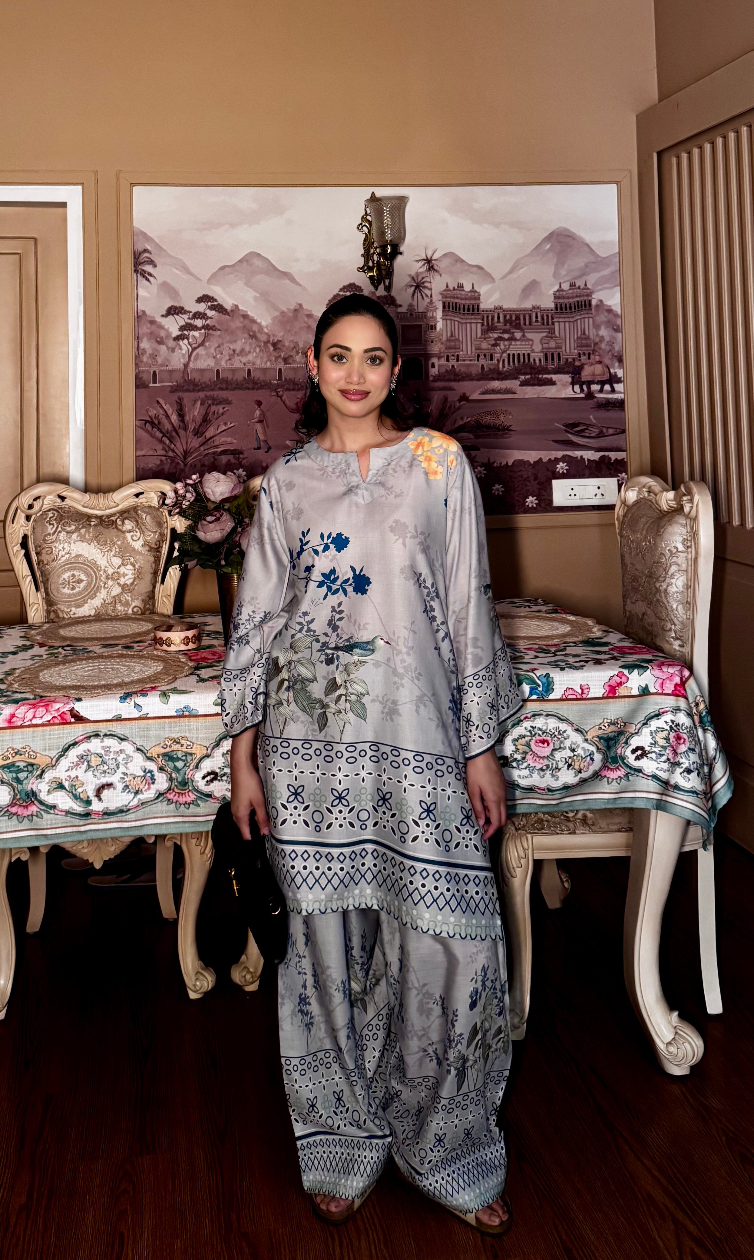 Ishita sandhu In Grey Printed Lawn Cotton Kurta Set with Farsi Pants