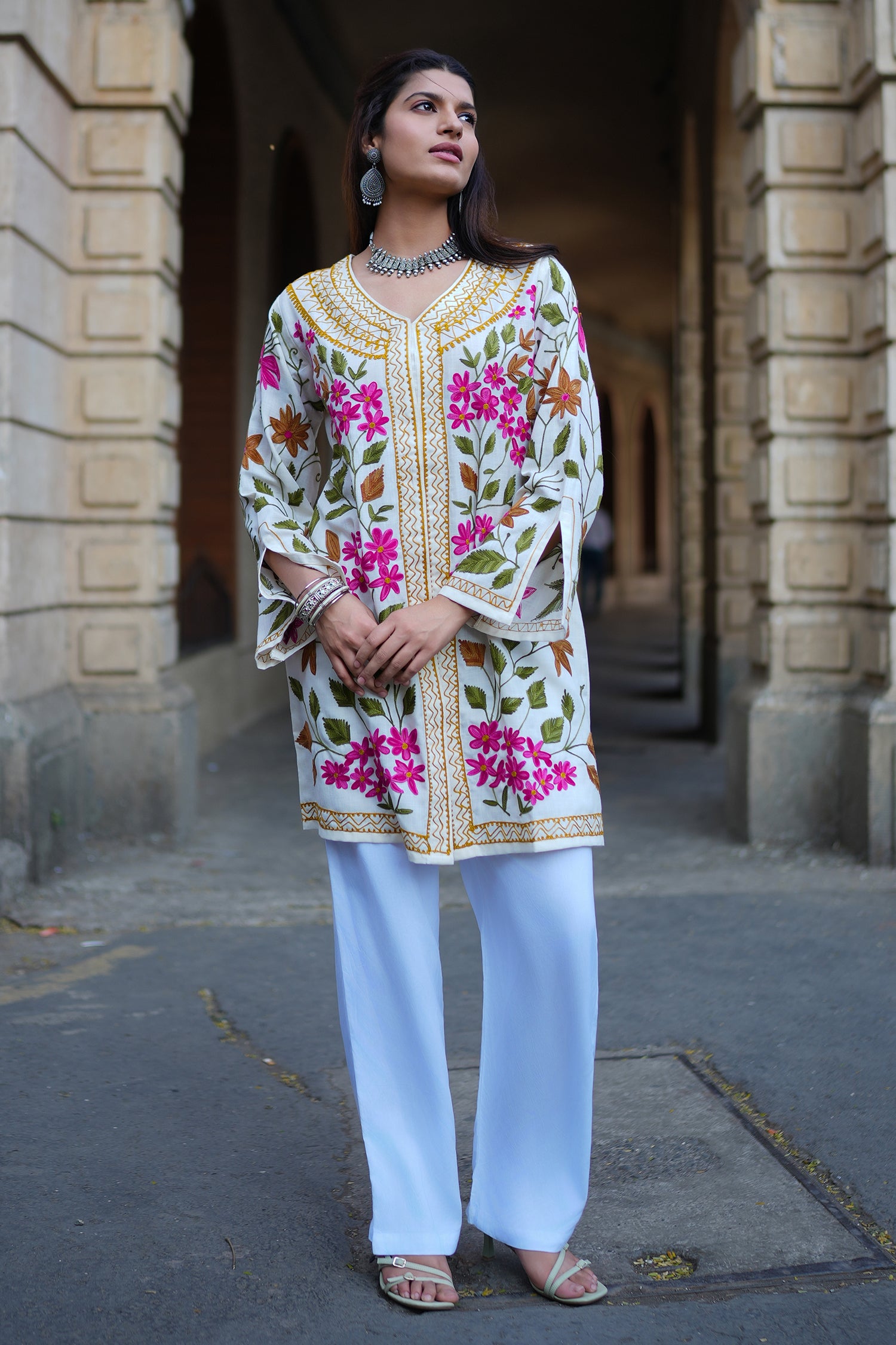 Cotton Kashmiri Aari Embroidered Jacket – Off White