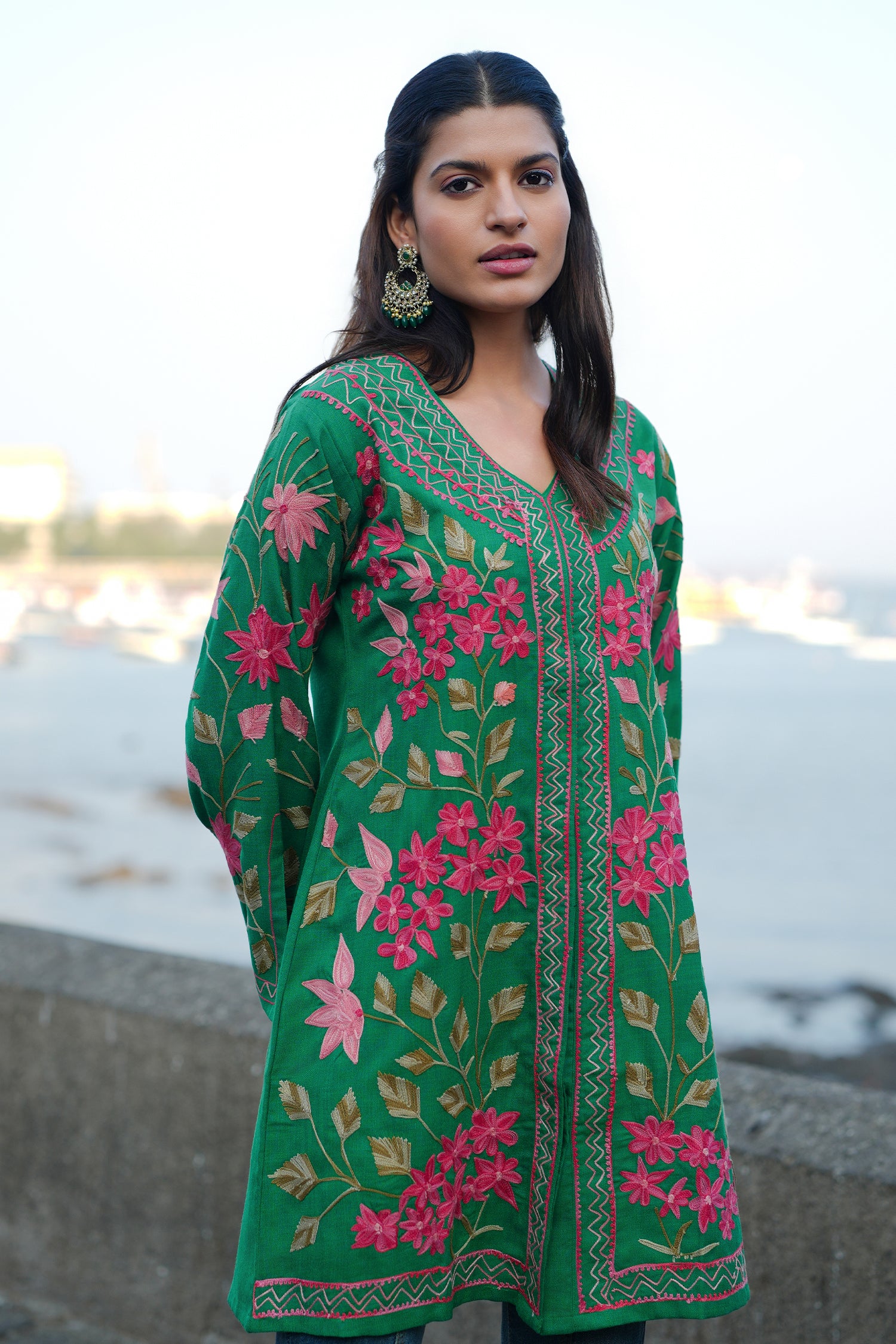 Cotton Kashmiri Aari Embroidered Jacket – Green