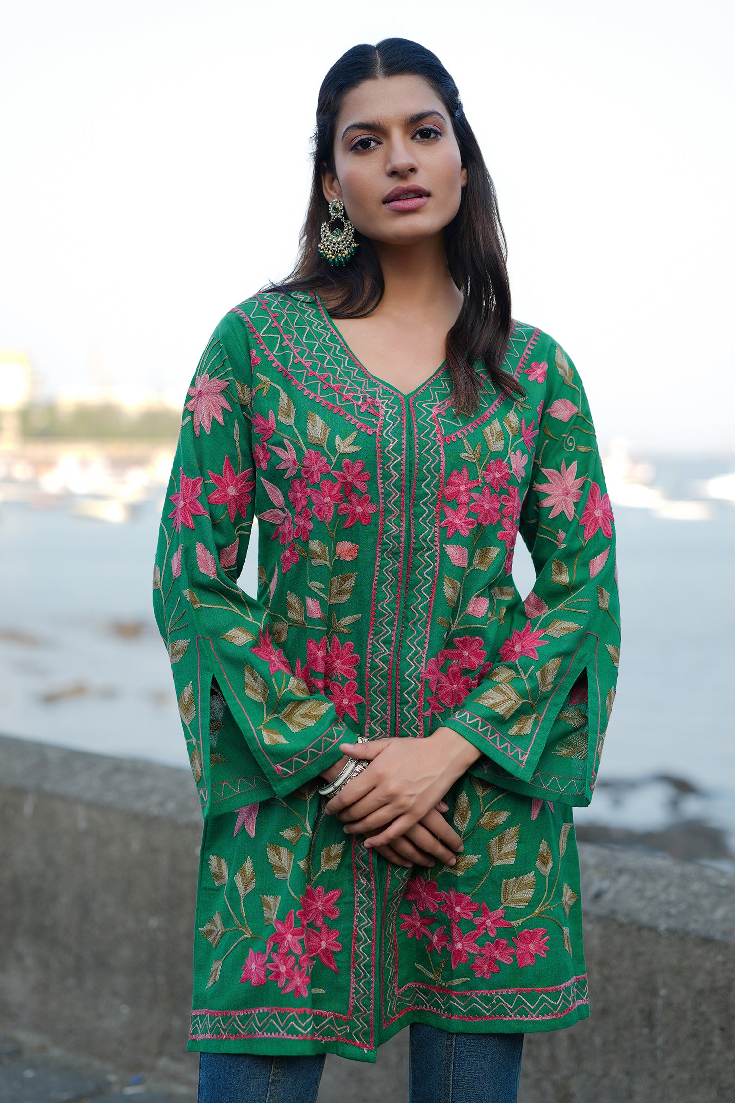 Cotton Kashmiri Aari Embroidered Jacket – Green