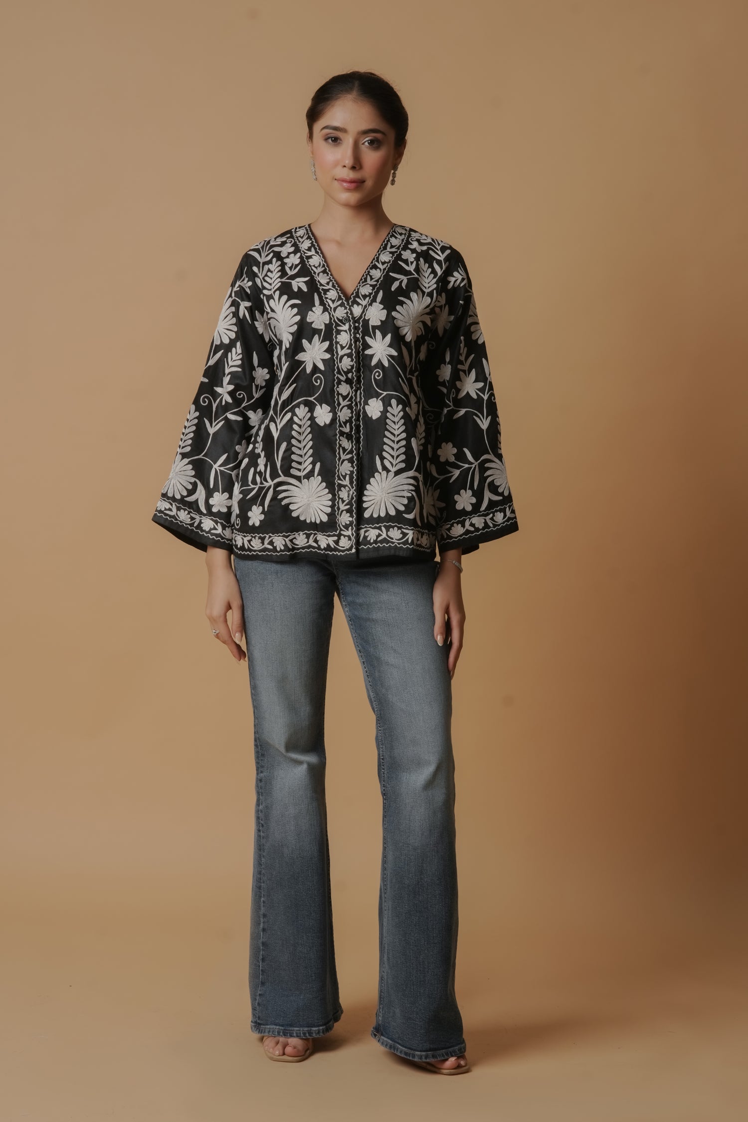 Kashmiri Jacket With Aari Work Cotton – Black