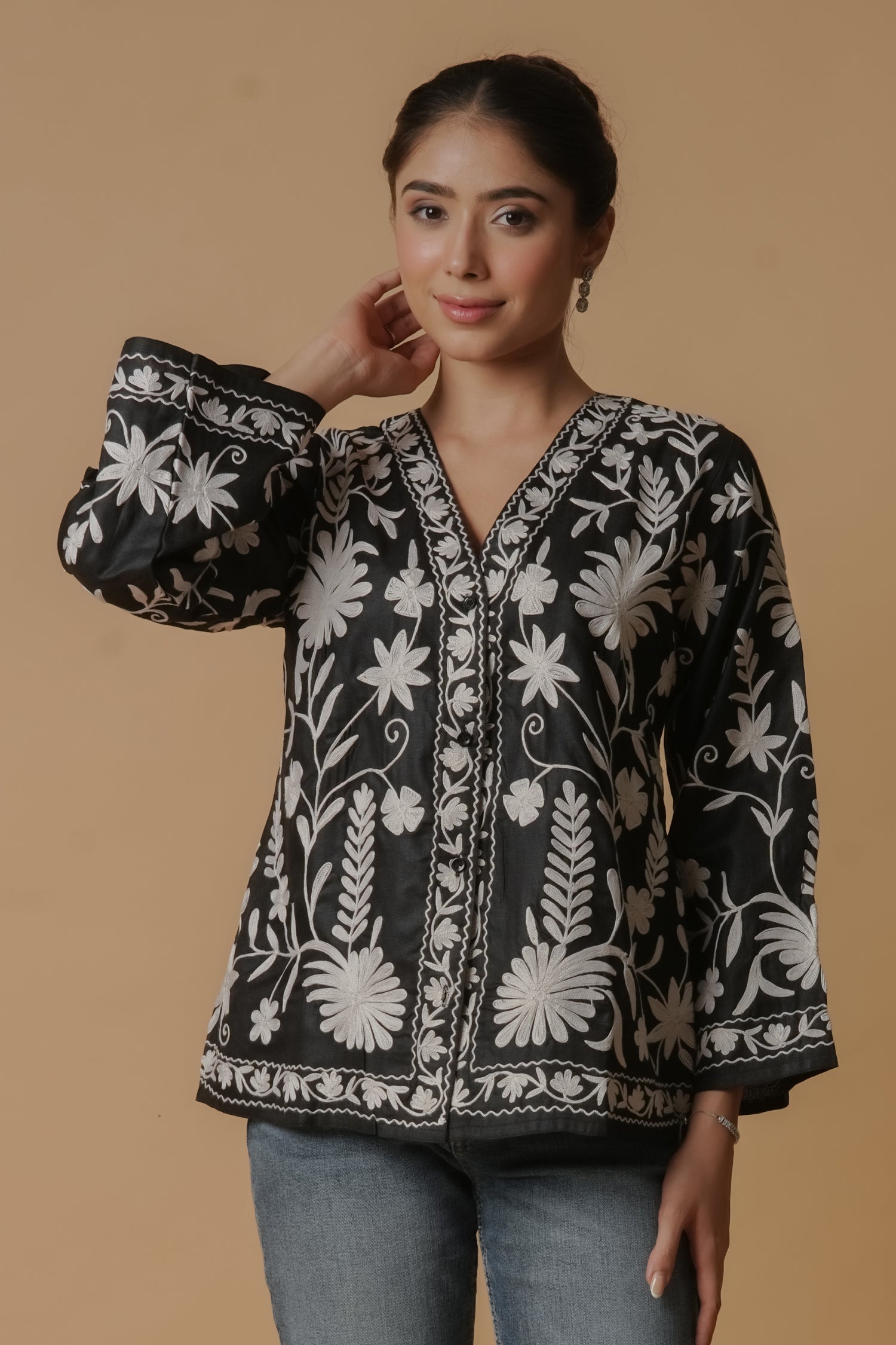 Kashmiri Jacket With Aari Work Cotton – Black