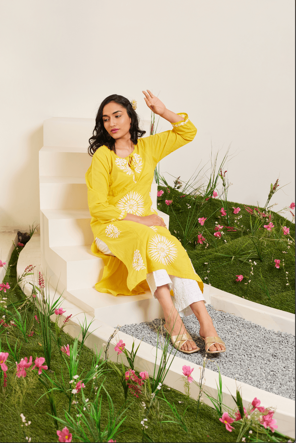 Samma Chikankari Long Kurti In Cotton for Women- Yellow - House Of Kari (Chikankari Clothing)