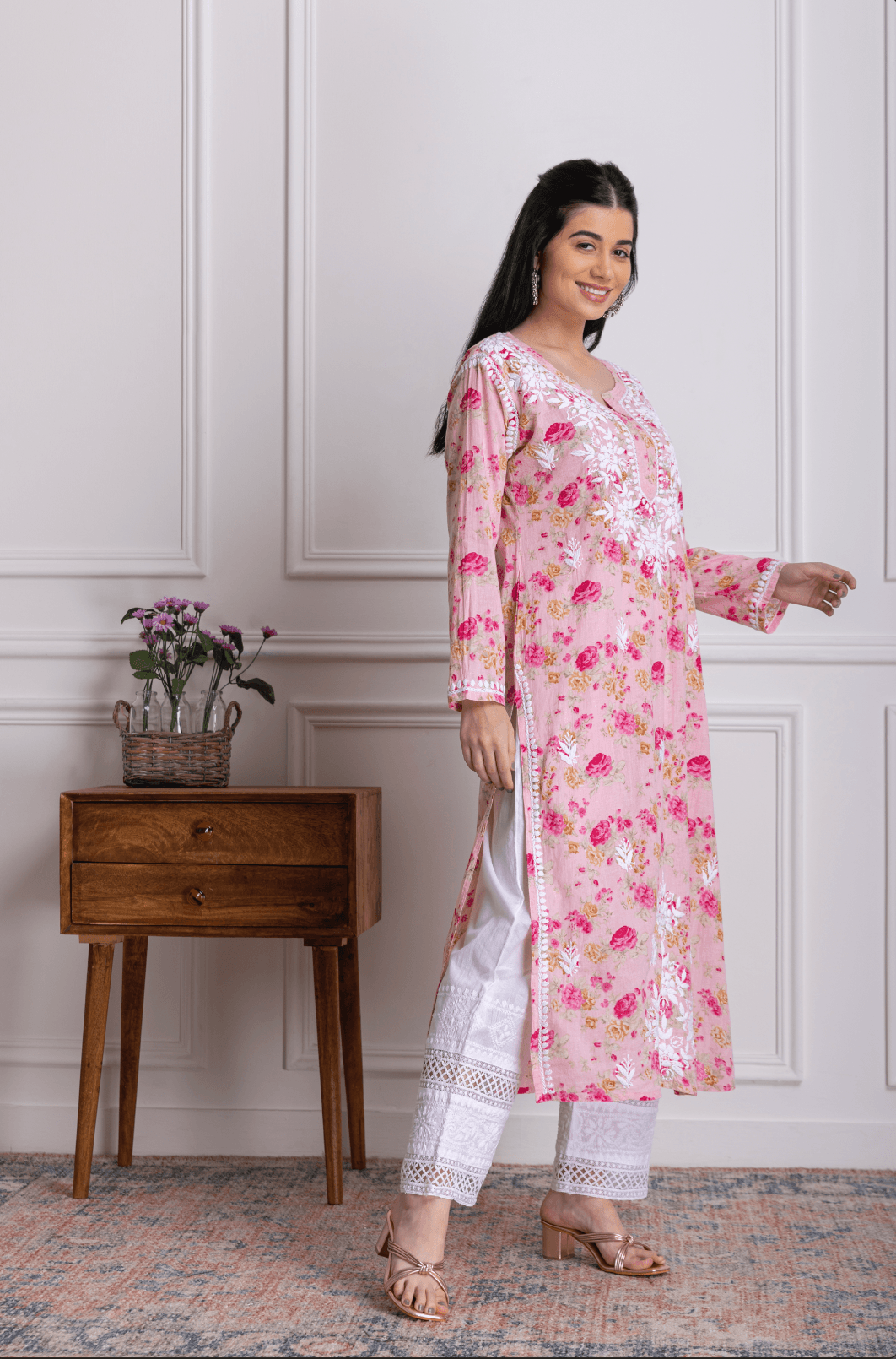Fizaa Mul Printed Hand Embroidery Chikankari Kurta- Pink - House Of Kari (Chikankari Clothing)