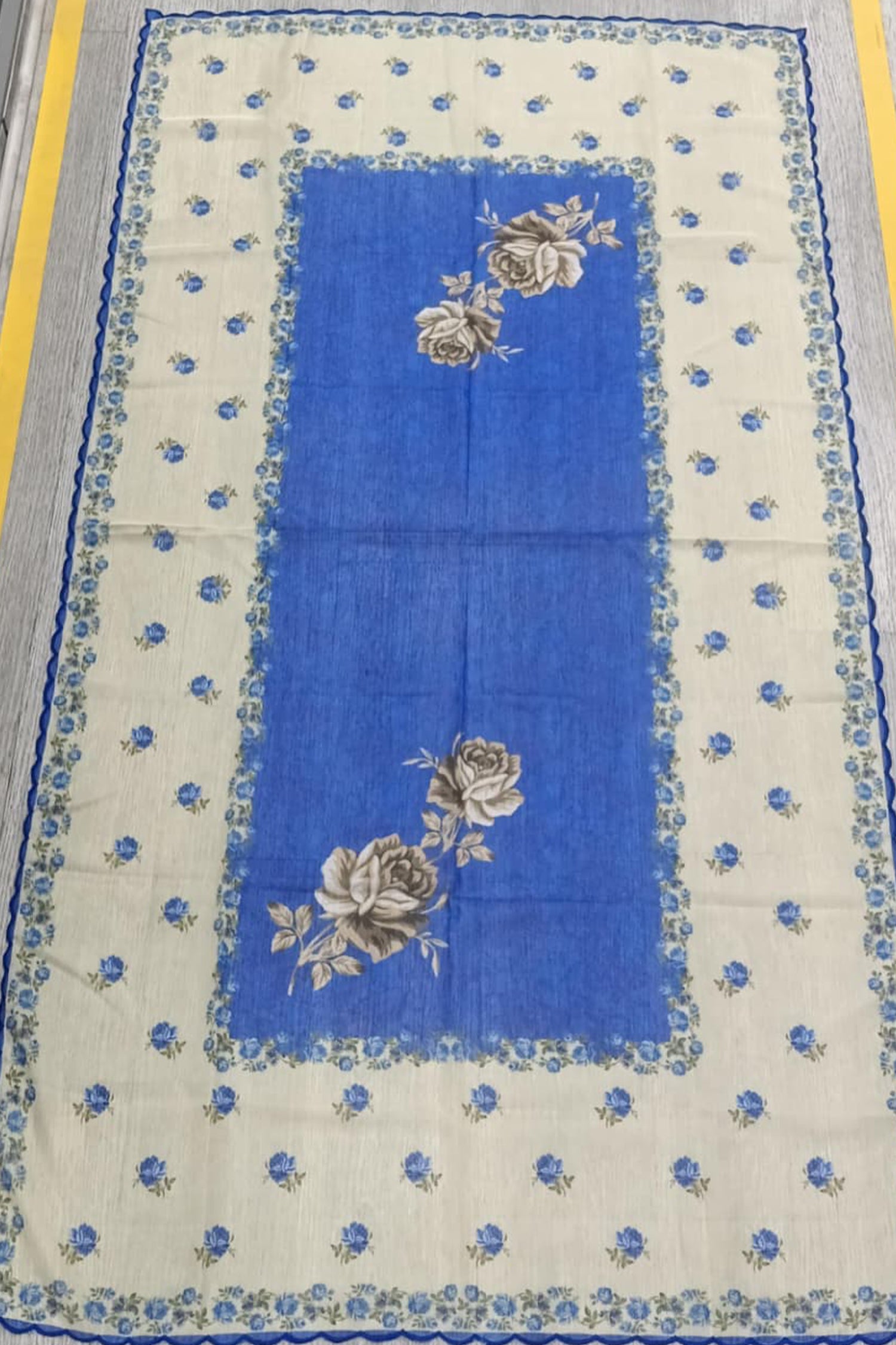 HK_LP47BlueDupatta/WhatsApp-Image-2026-04-22-at-15.16.12-(1).jpg