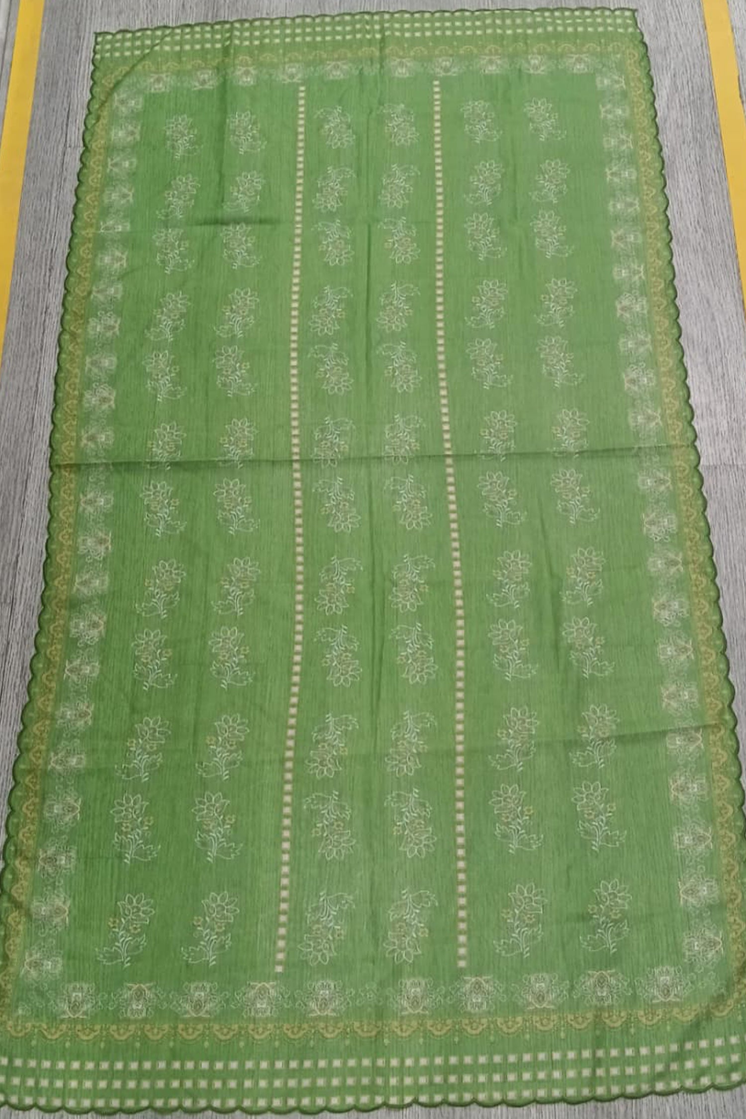 HK_LP54Dupatta/WhatsApp-Image-2026-04-22-at-15.16.13.jpg