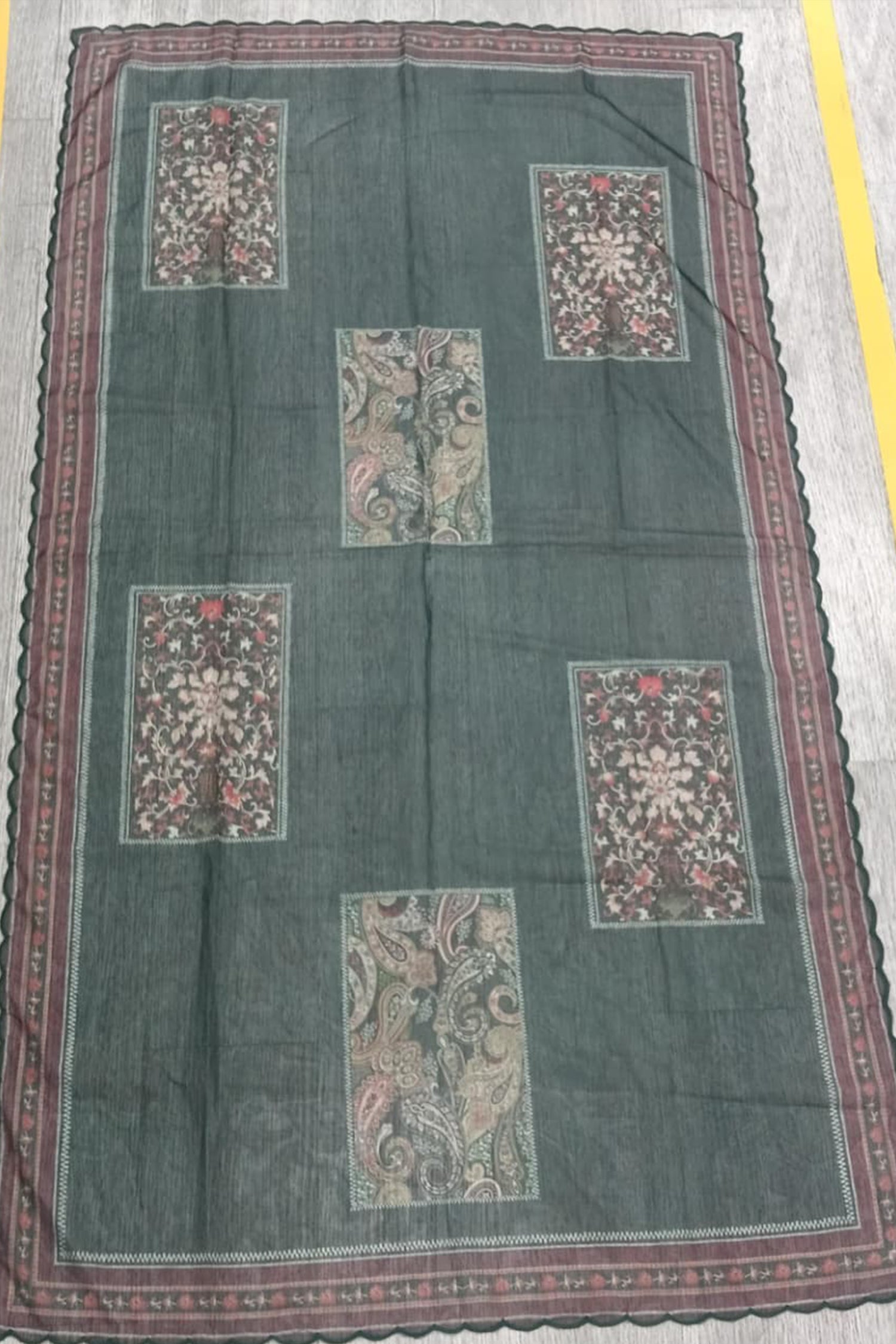 HK_LP50Dupatta/WhatsApp-Image-2026-04-22-at-15.16.14.jpg