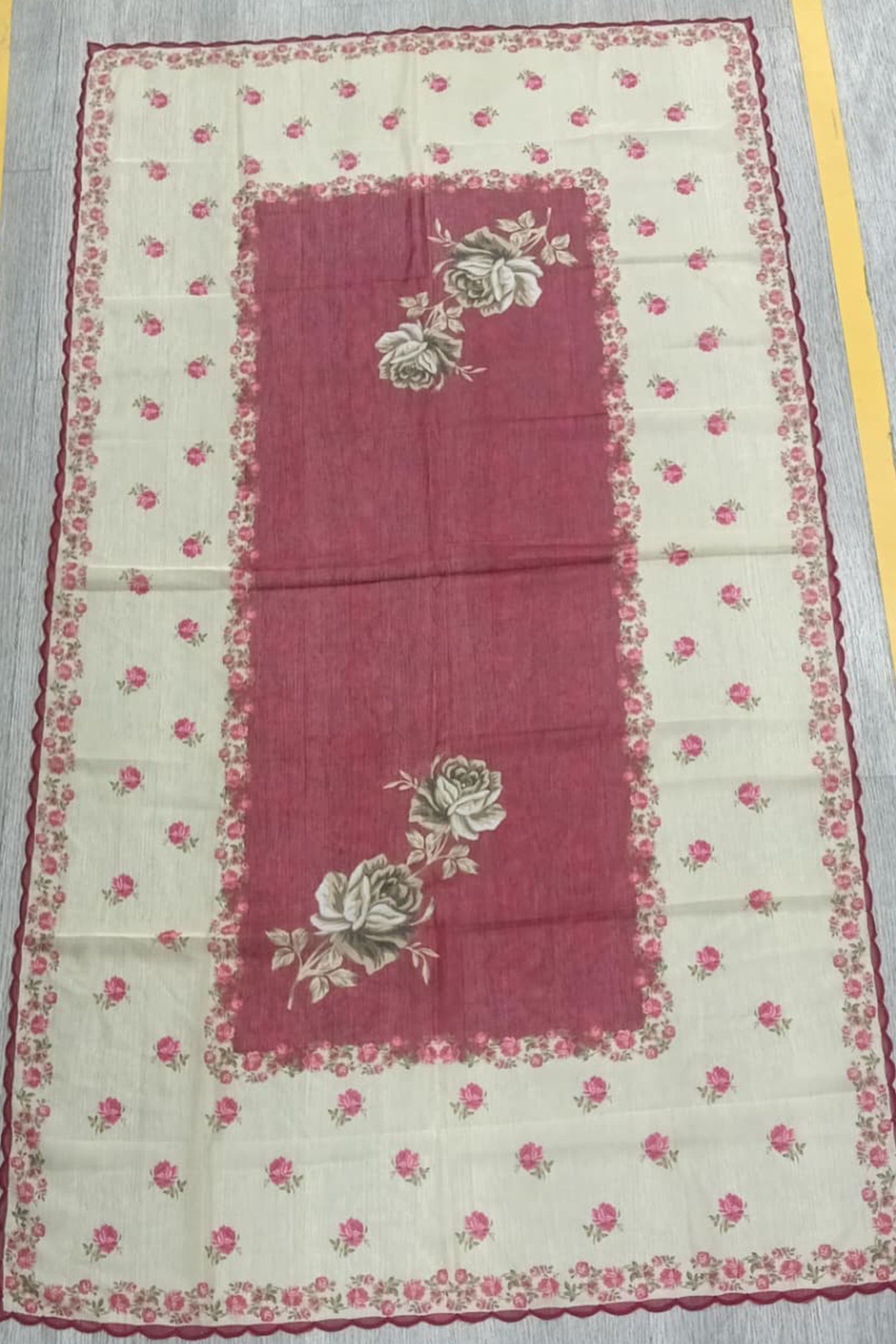 HK_LP47RedDupatta/WhatsApp-Image-2026-04-22-at-15.16.17-(1).jpg