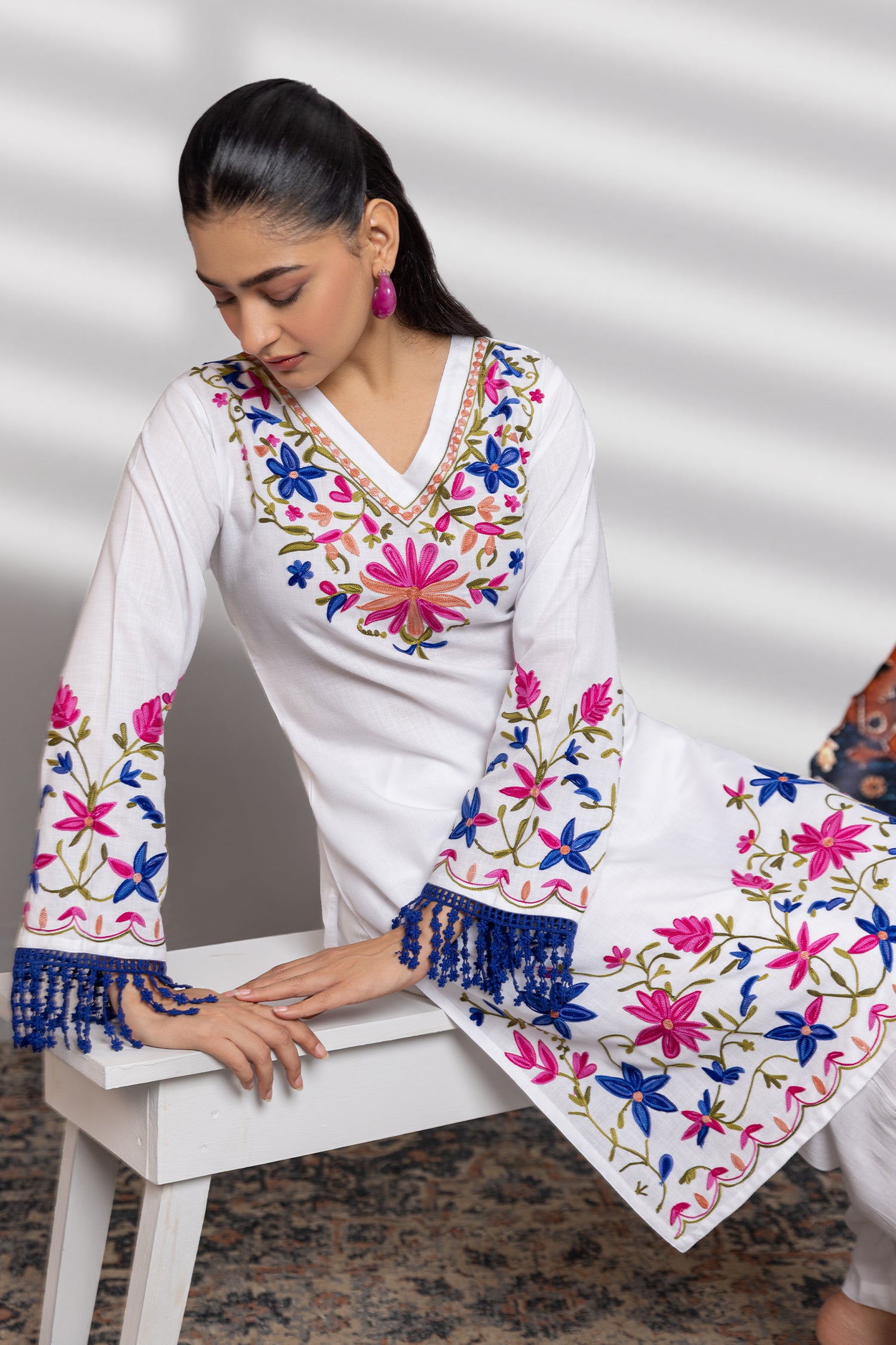 Cotton Kashmiri Aari Long Kurta - White